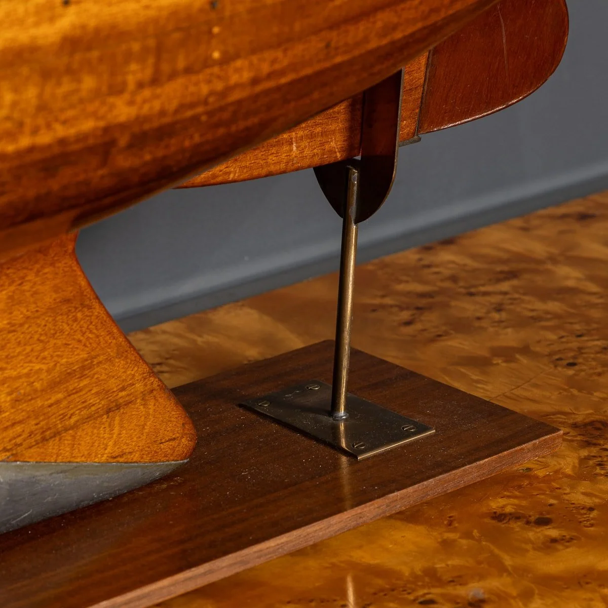 PUSHKIN ANTIQUES - VINTAGE 20thC ENGLISH MADE LARGE MAHOGANY POND YACHT c.1930 - 35.jpg