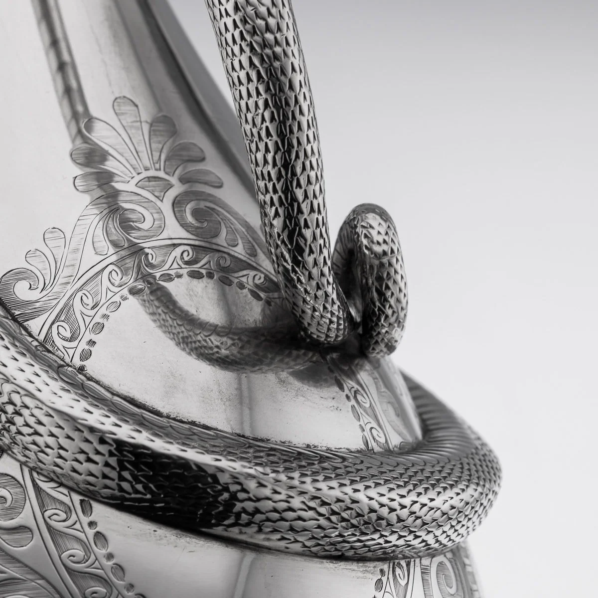 PUSHKIN ANTIQUES - ANTIQUE 19thC VICTORIAN SOLID SILVER SNAKE WINE JUG, BARNARDS c.1859 - 26.jpg