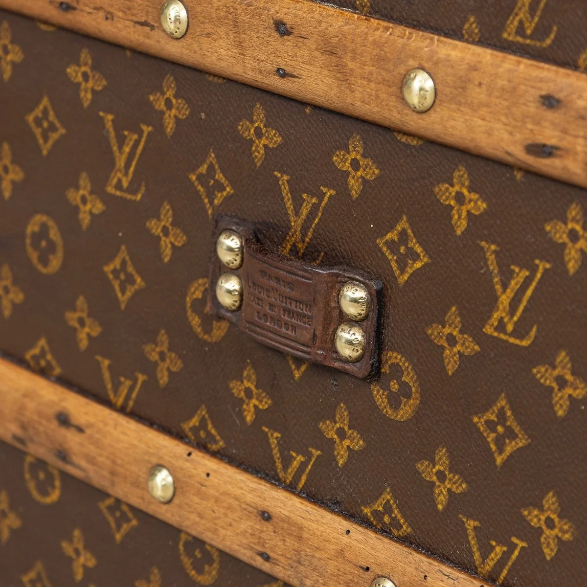 PUSHKIN ANTIQUES - 20th CENTURY LOUIS VUITTON COURIER TRUNK, FRANCE c.1930 - 36.jpg