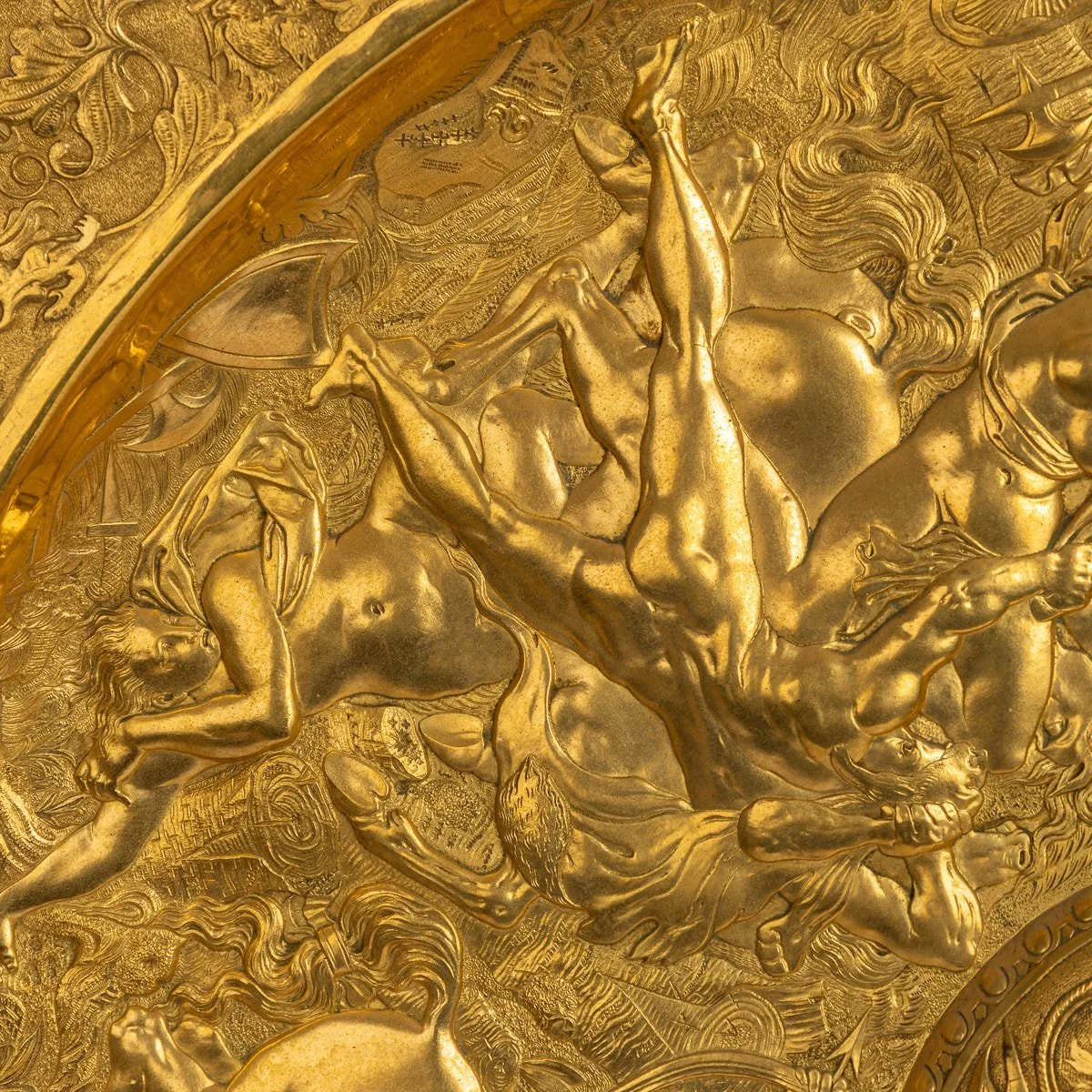 PUSHKIN ANTIQUES - ANTIQUE 19thC VICTORIAN PAIR OF GILT METAL REPOUSSE WALL CHARGERS c.1870 - 06.jpg
