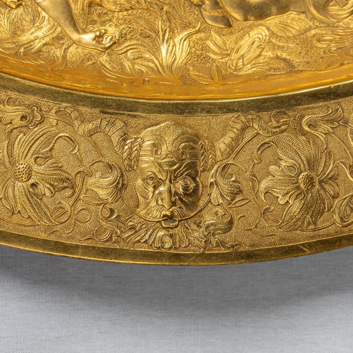 PUSHKIN ANTIQUES - ANTIQUE 19thC VICTORIAN PAIR OF GILT METAL REPOUSSE WALL CHARGERS c.1870 - 15.jpg