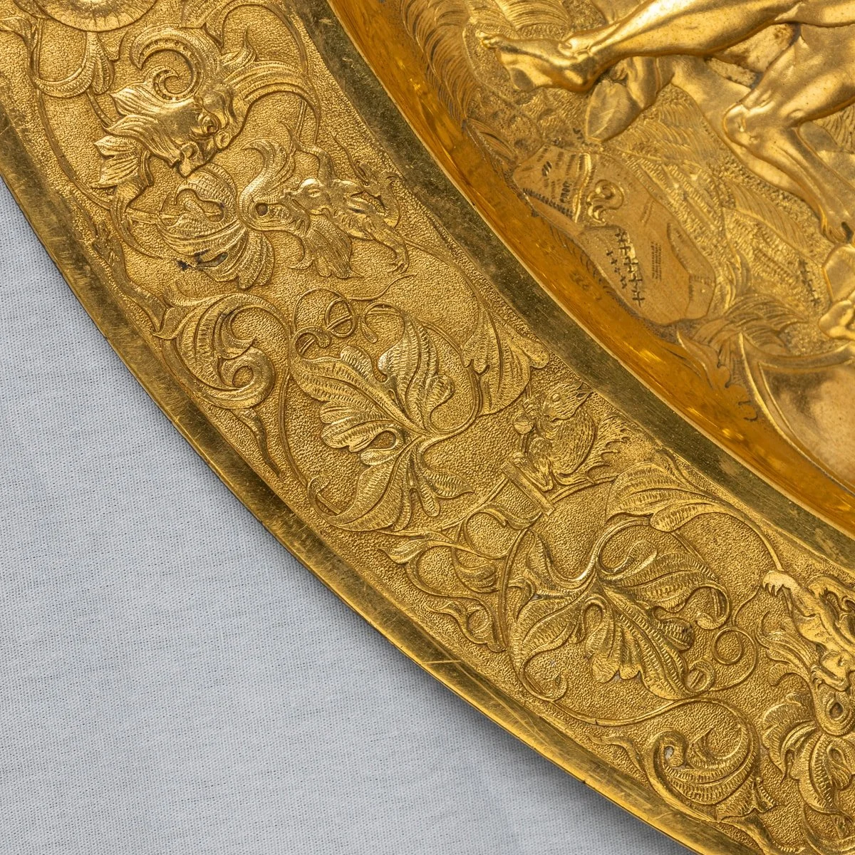 PUSHKIN ANTIQUES - ANTIQUE 19thC VICTORIAN PAIR OF GILT METAL REPOUSSE WALL CHARGERS c.1870 - 17.jpg