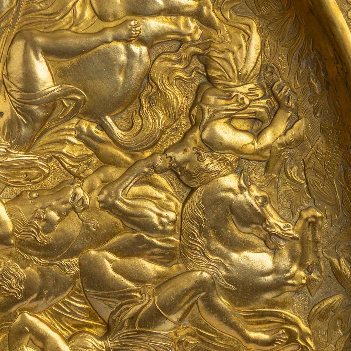PUSHKIN ANTIQUES - ANTIQUE 19thC VICTORIAN PAIR OF GILT METAL REPOUSSE WALL CHARGERS c.1870 - 38.jpg