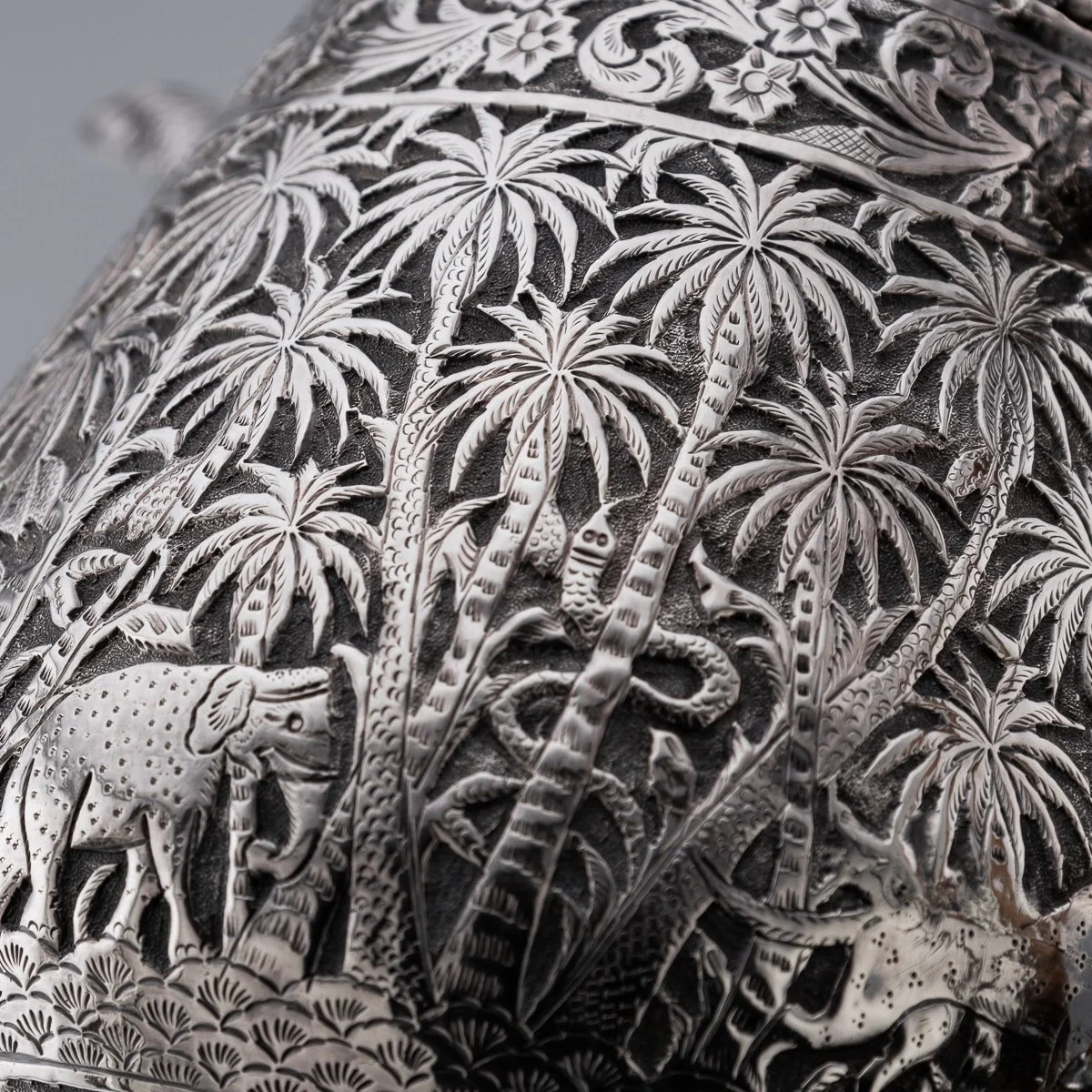 PUSHKIN ANTIQUES - ANTIQUE 20thC INDIAN SOLID SILVER REPOUSSE JUNGLE TEA SET, LUCKNOW c.1900 - 15.jpg