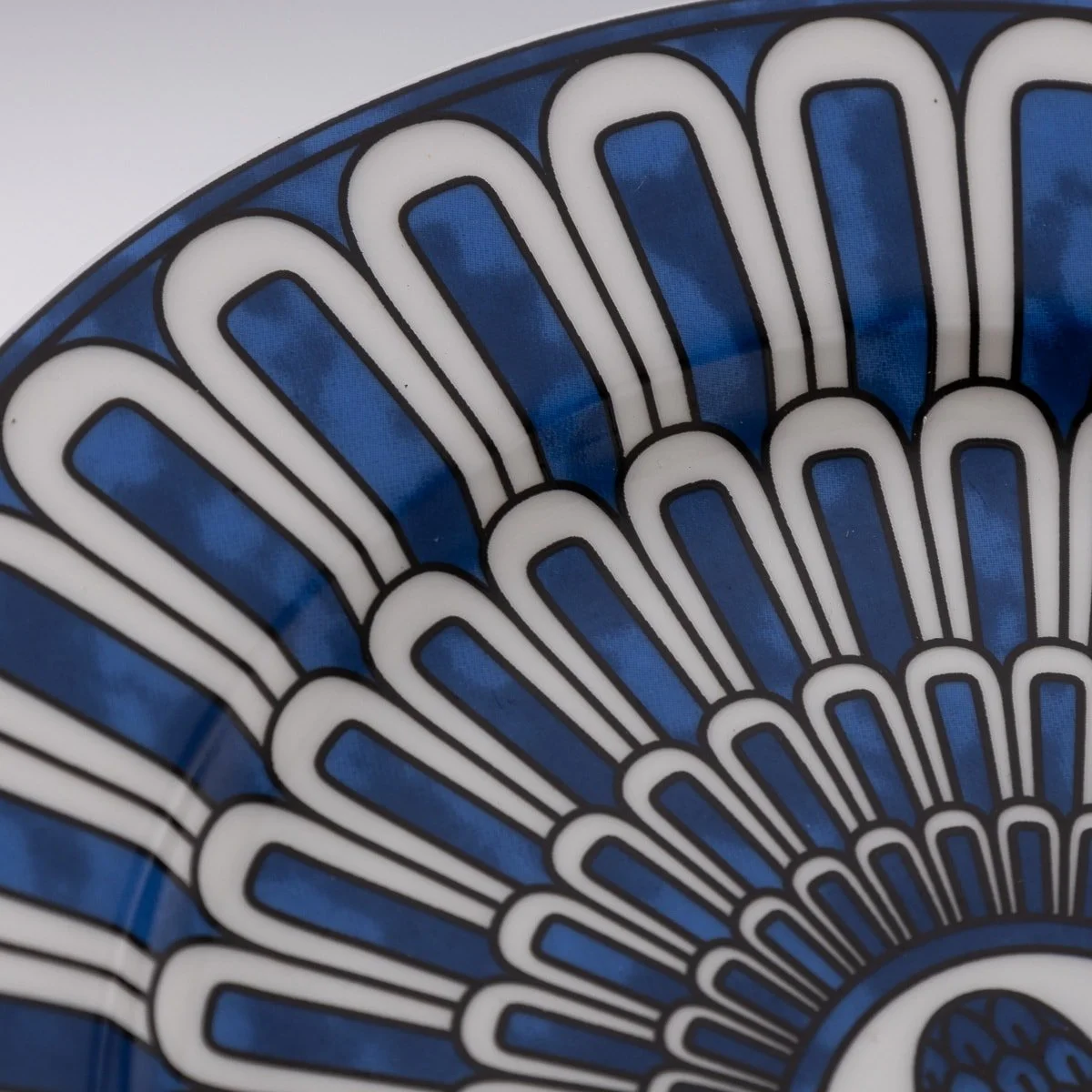 PUSHKIN ANTIQUES - FRENCH CERAMIC BLEUS D'AILLEURS PAIR OF DESSERT PLATES BY HERMES - 11.jpg