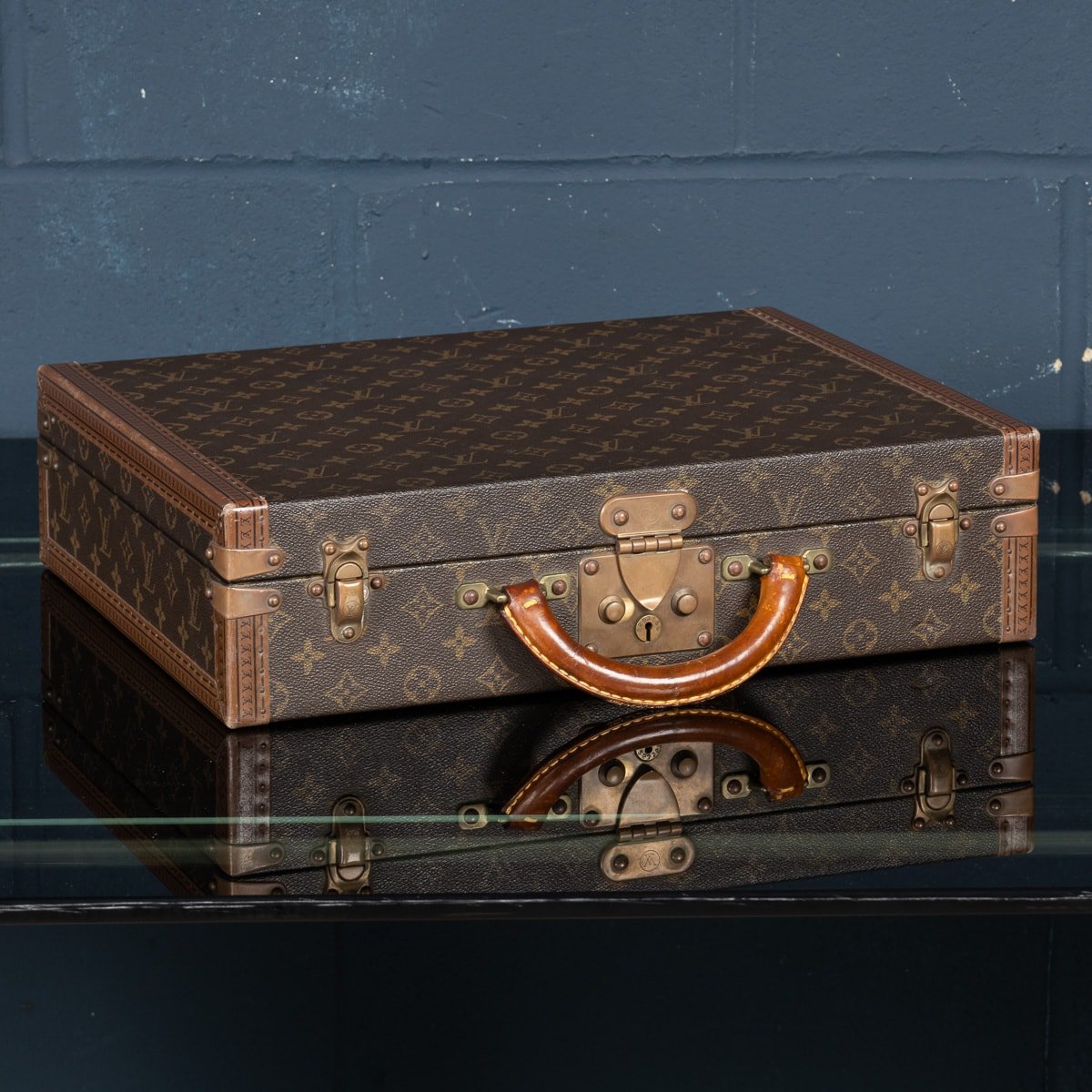 PUSHKINS - 20thC LOUIS VUITTON PRESIDENTIAL BRIEFCASE IN MONOGRAM CANVAS, FRANCE c.1980 - 2.jpg