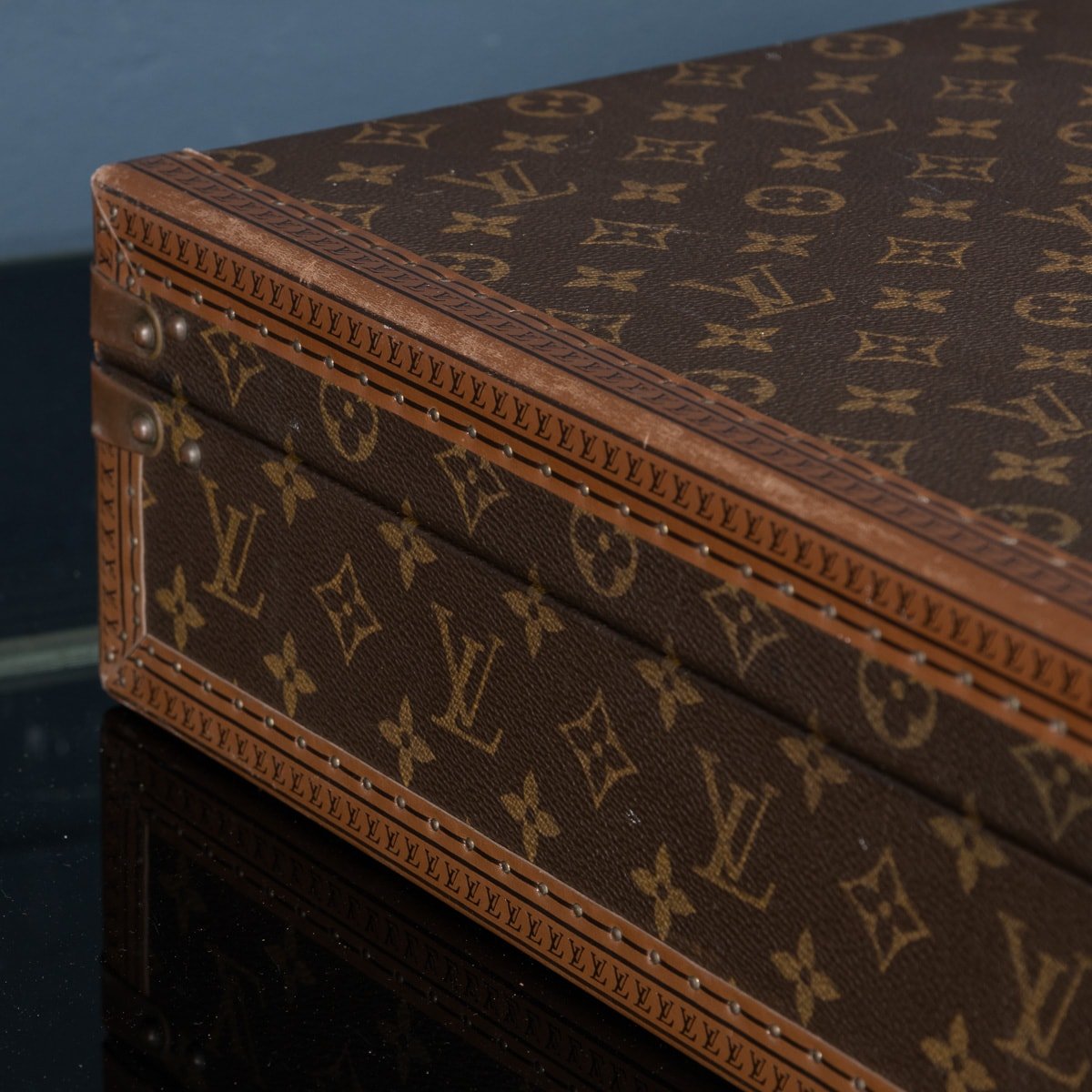 PUSHKINS - 20thC LOUIS VUITTON PRESIDENTIAL BRIEFCASE IN MONOGRAM CANVAS, FRANCE c.1980 - 23.jpg