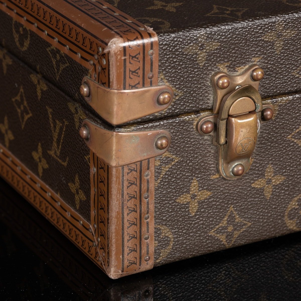 PUSHKINS - 20thC LOUIS VUITTON PRESIDENTIAL BRIEFCASE IN MONOGRAM CANVAS, FRANCE c.1980 - 25.jpg