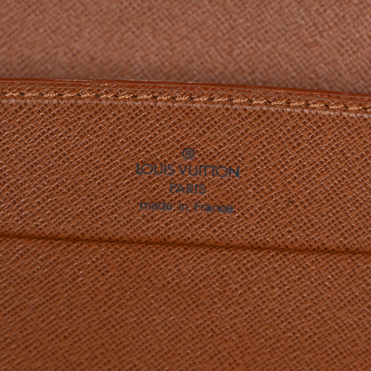 PUSHKINS - 20thC LOUIS VUITTON PRESIDENTIAL BRIEFCASE IN MONOGRAM CANVAS, FRANCE c.1980 - 11.jpg