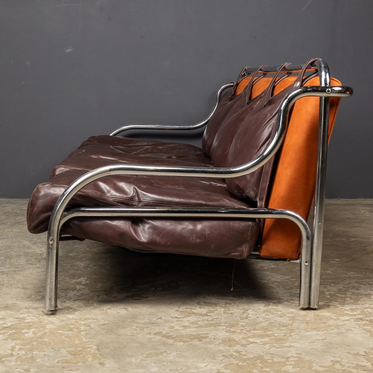 PUSHKINS - A 20thC ITALIAN BROWN LEATHER SOFA BY GAE AULENTI FOR POLTRONOVA c.1962 - 3.jpg