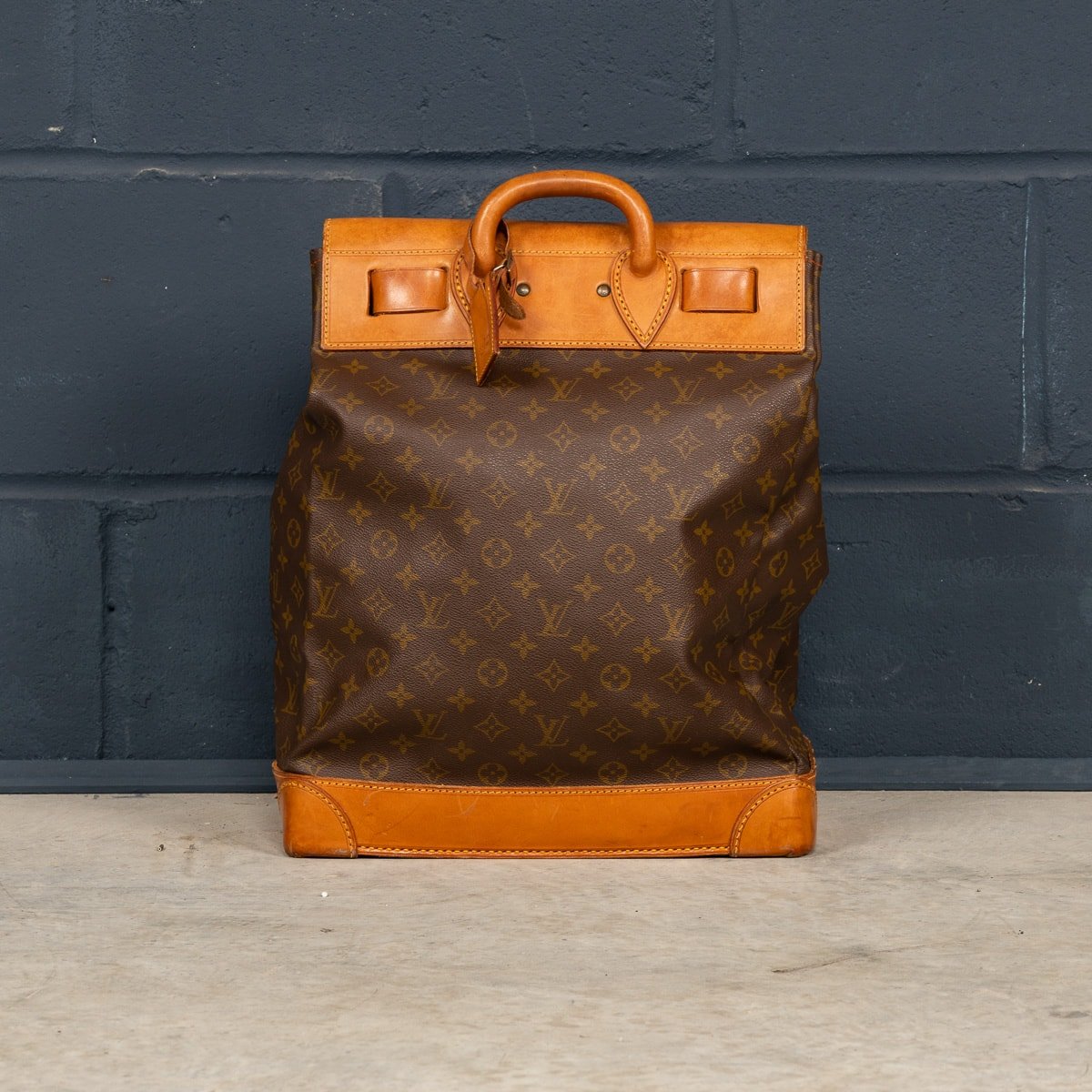 PUSHKIN'S - A 20thC LOUIS VUITTON STEAMER BAG IN MONOGRAM CANVAS, MADE IN FRANCE - 5.jpg