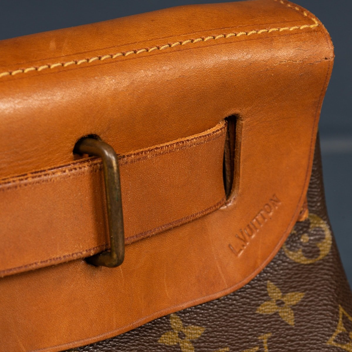 PUSHKIN'S - A 20thC LOUIS VUITTON STEAMER BAG IN MONOGRAM CANVAS, MADE IN FRANCE 2 - 9.jpg