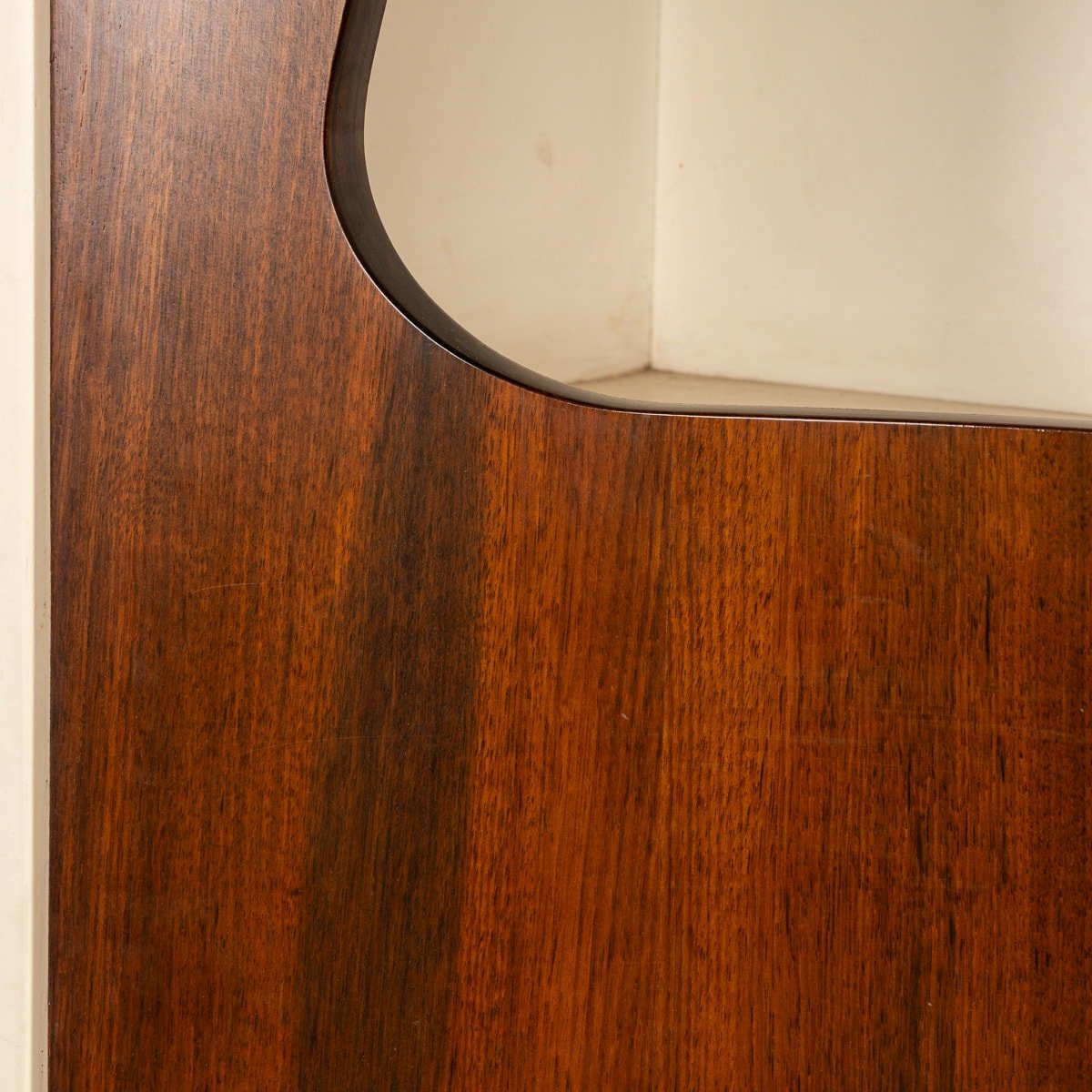 PUSHKIN'S - 20thC ITALIAN STANDING DRY BAR IN HARDWOOD & CREAM LAMINATE c.1970 - 34.jpg