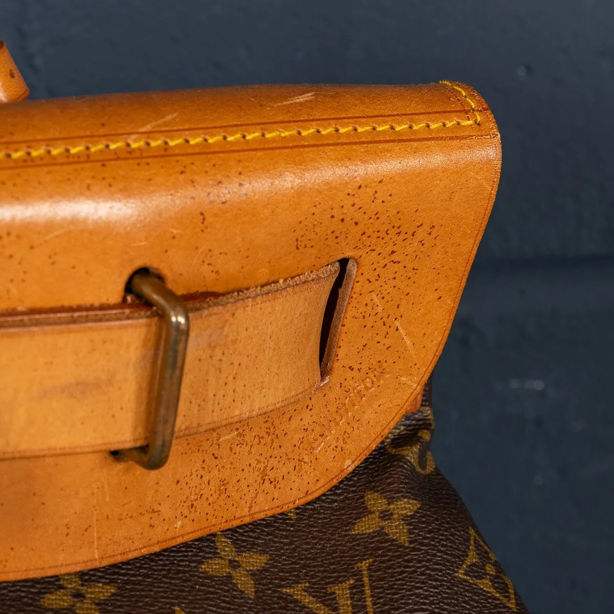 PUSHKIN'S - A 20thC LOUIS VUITTON STEAMER BAG IN MONOGRAM CANVAS, MADE IN FRANCE - 8.jpg