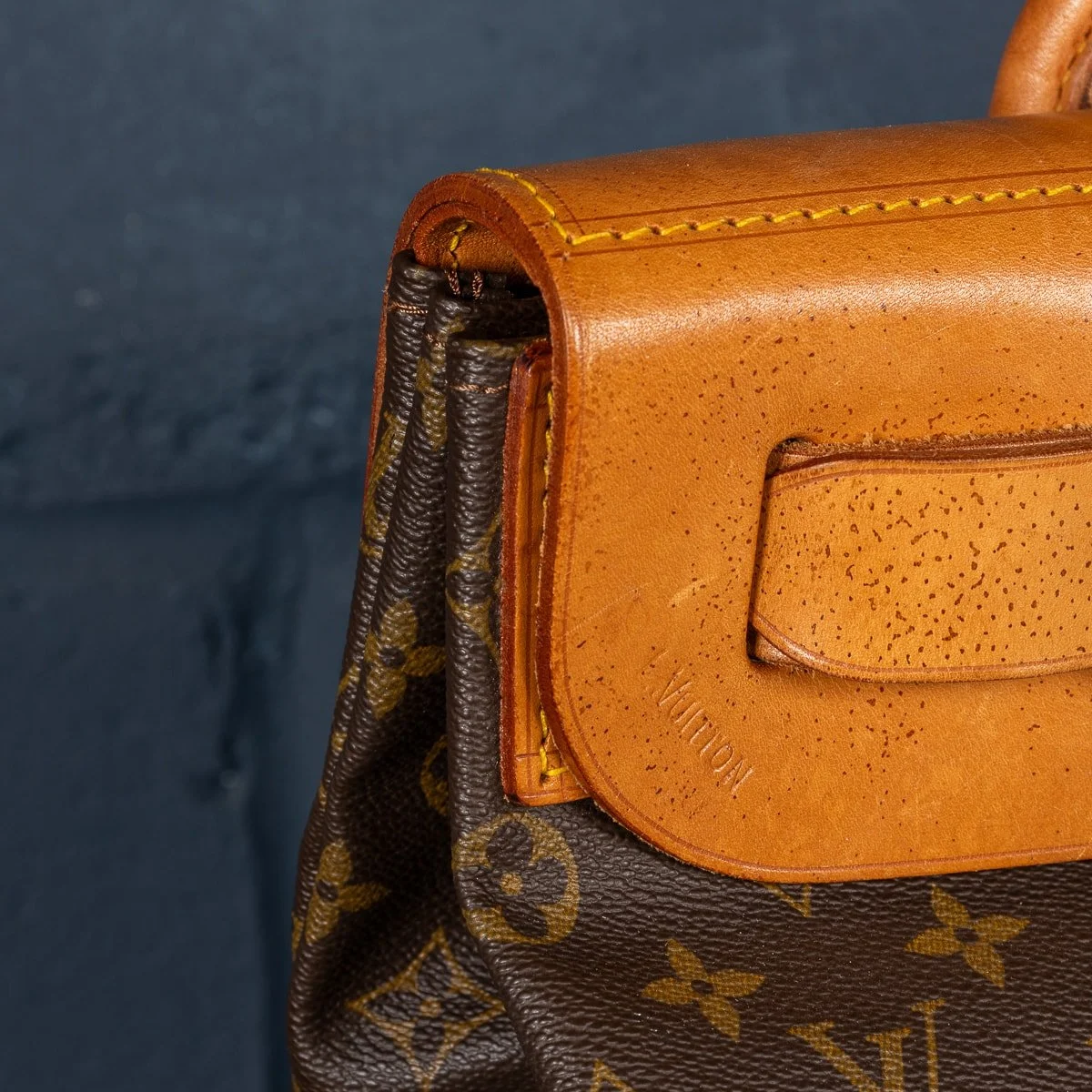 PUSHKIN'S - A 20thC LOUIS VUITTON STEAMER BAG IN MONOGRAM CANVAS, MADE IN FRANCE - 10.jpg