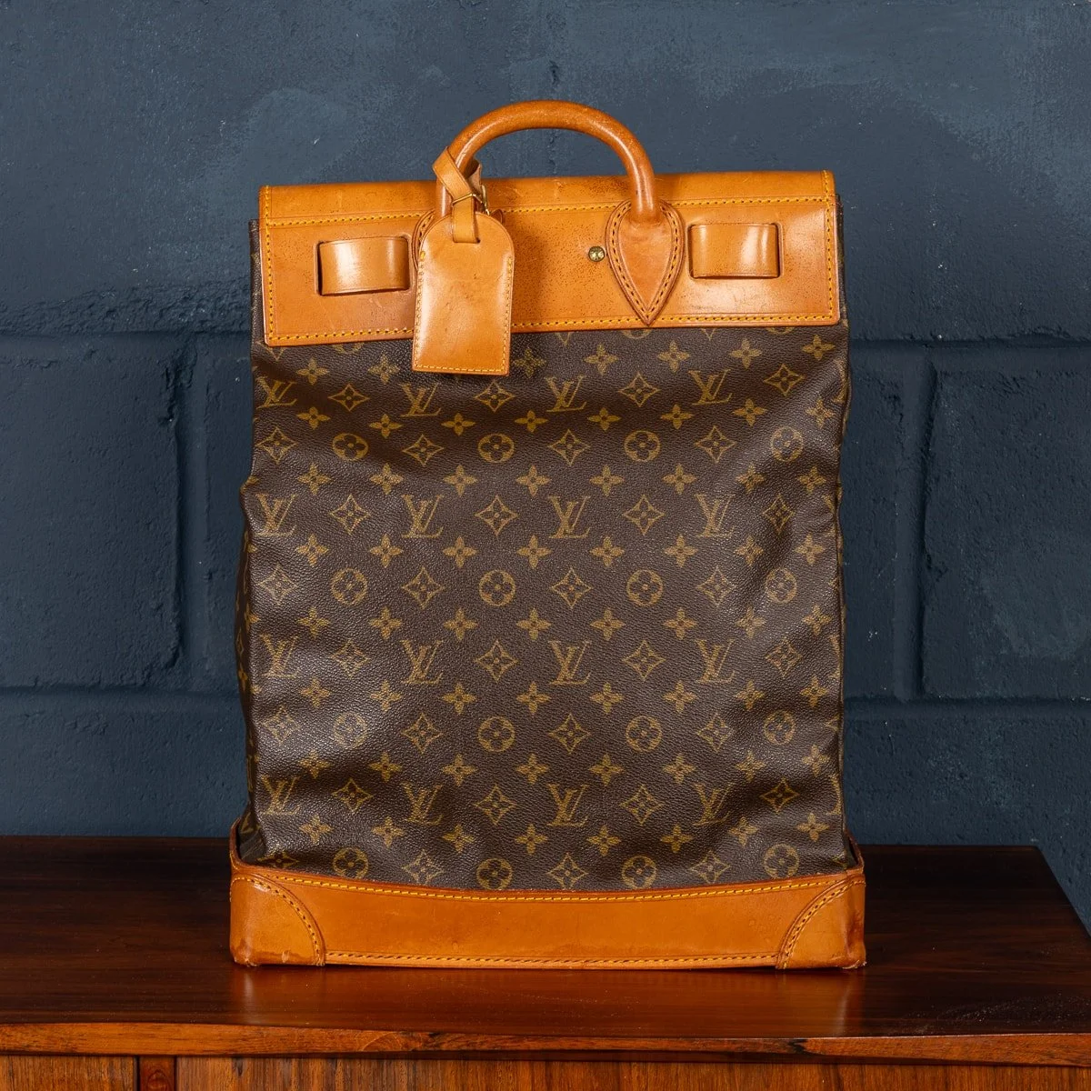 PUSHKIN'S - A 20thC LOUIS VUITTON STEAMER BAG IN MONOGRAM CANVAS, MADE IN FRANCE - 6.jpg