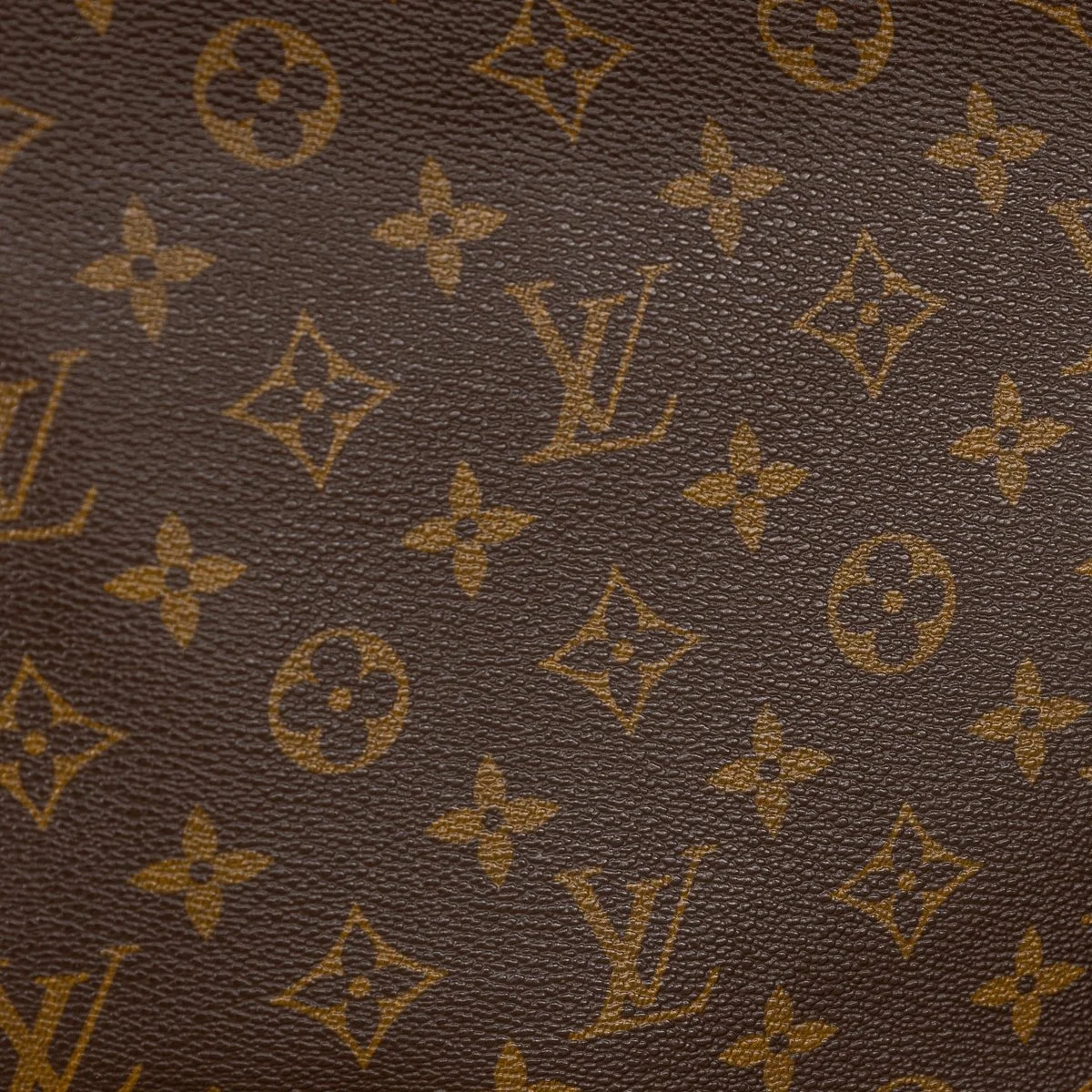 PUSHKIN'S - A 20thC LOUIS VUITTON STEAMER BAG IN MONOGRAM CANVAS, MADE IN FRANCE - 13.jpg