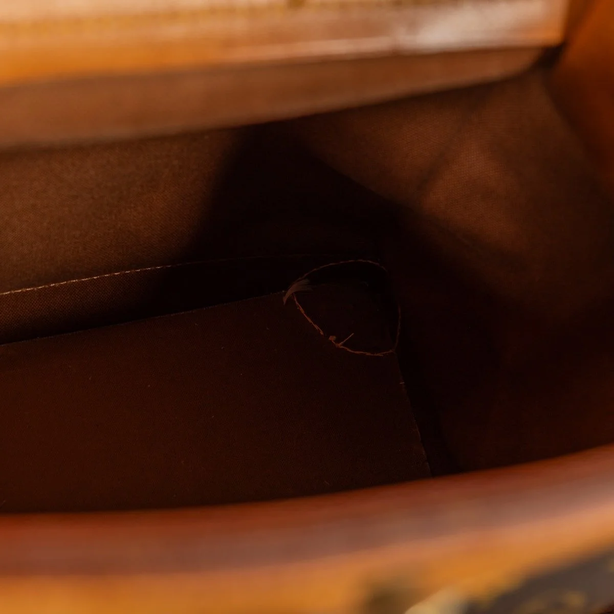 PUSHKIN'S - A 20thC LOUIS VUITTON STEAMER BAG IN MONOGRAM CANVAS, MADE IN FRANCE - 30.jpg