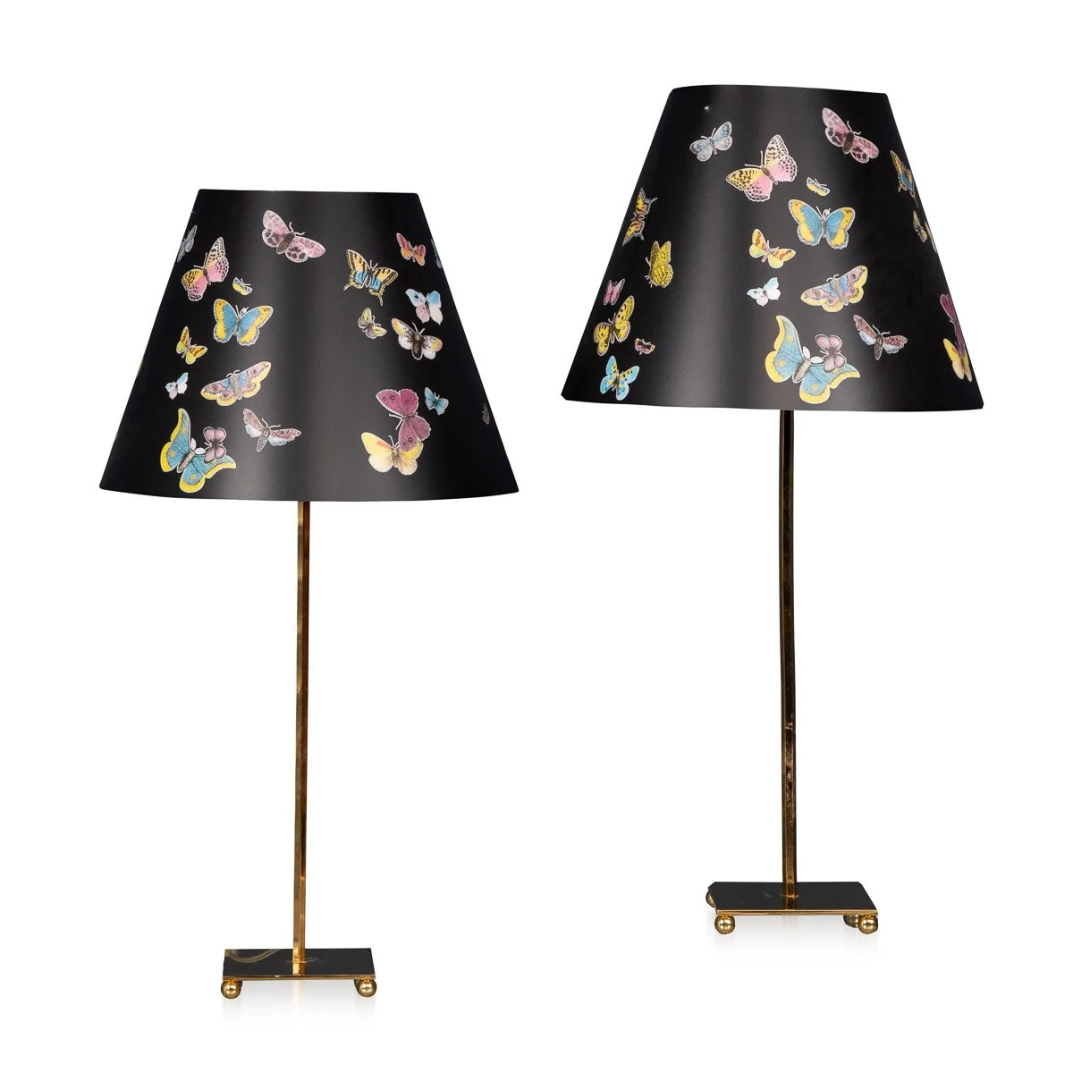  A PAIR OF LATE 20TH CENTURY ITALIAN TABLE LAMPS BY FORNASETTI 