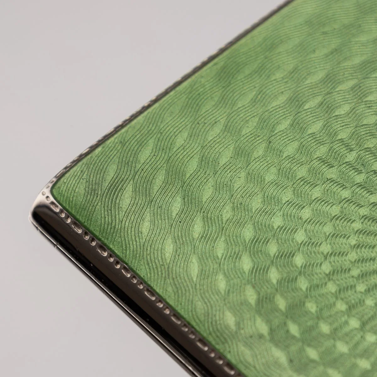 PUSHKINS.COM - A11128 - 20thC ART DECO SOLID SILVER & GUILLOCHE ENAMEL CIGARETTE CASE c.1929 - 17.jpg
