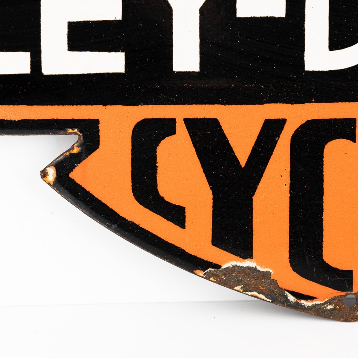 PUSHKINS.COM - A 20thC HARLEY-DAVIDSON MOTORCYCLES ENAMEL SIGN - 21.jpg