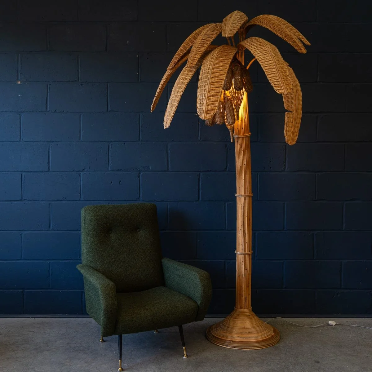 PUSHKINS.COM - B11850 - 20thC BANANA TREE RATTAN & WICKER FLOOR LAMP IN THE MANNER OF MARIO LOPEZ - 04.jpg