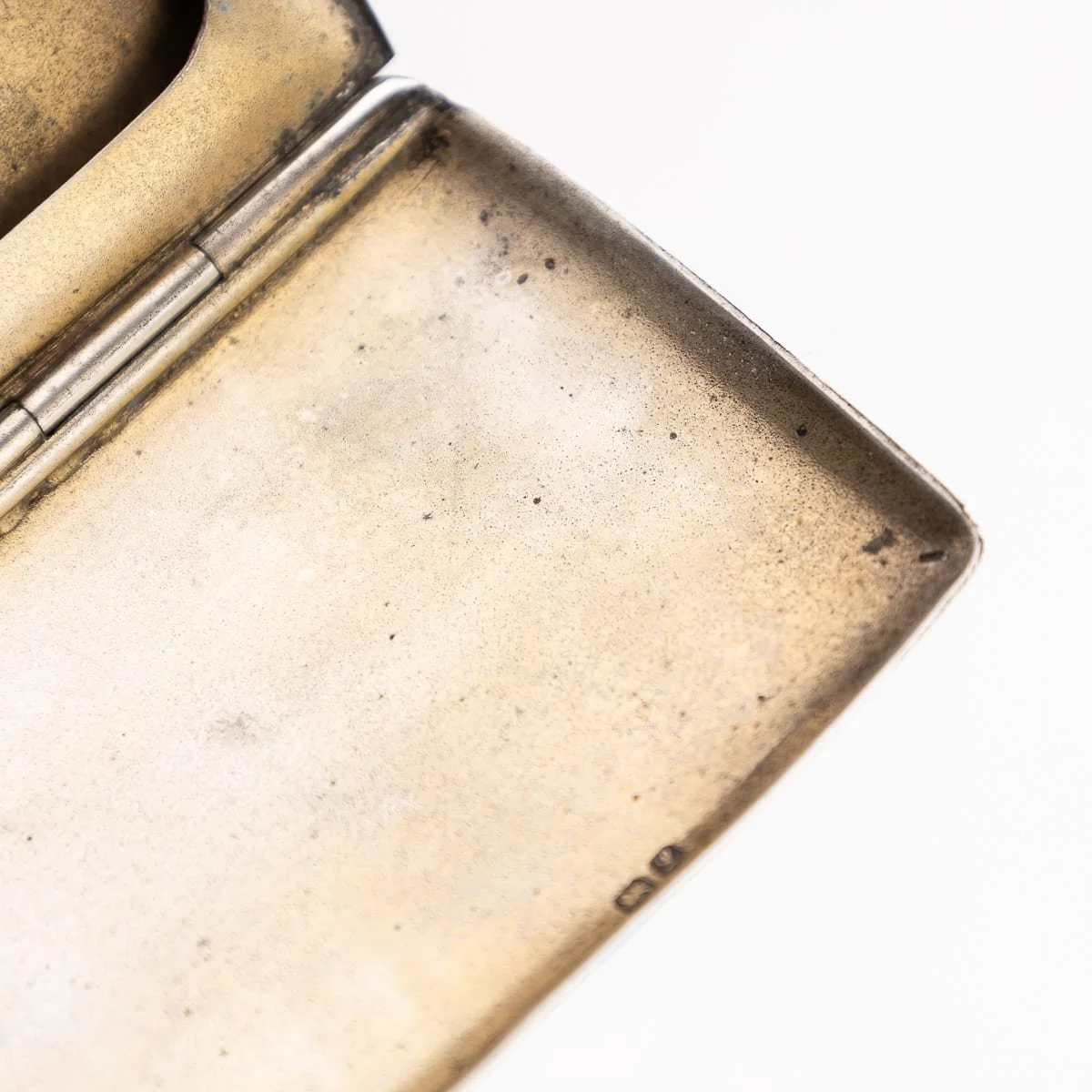 PUSHKINS.COM - J9837 - ANTIQUE 20thC ENGLISH SOLID SILVER & GOLD BUSINESS CARD CASE, CHESTER c.1911 - 07.jpg