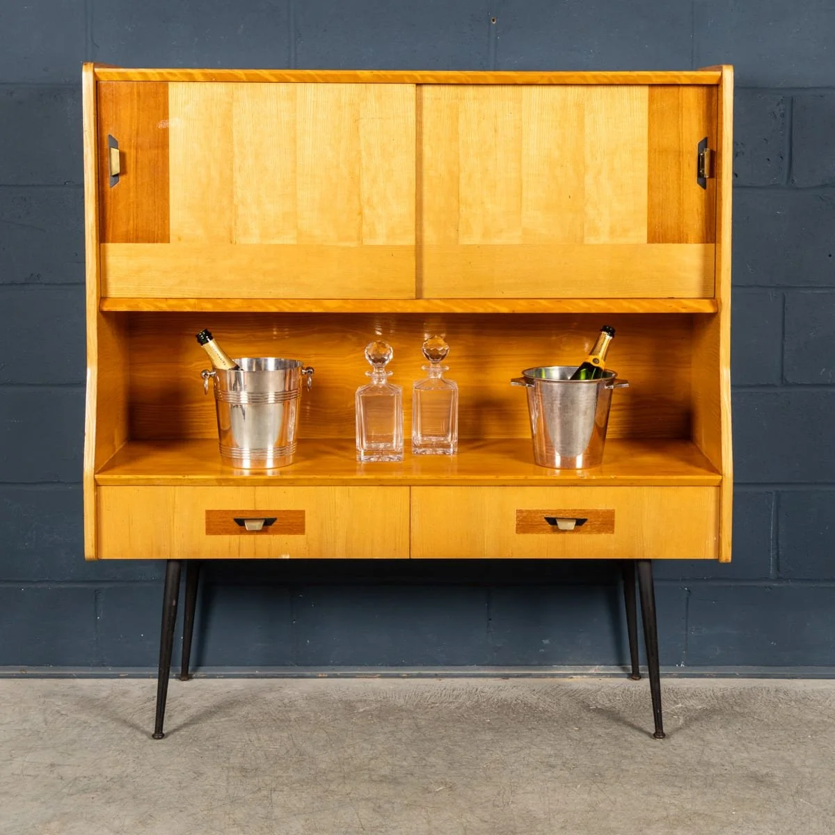 PUSHKINS.COM - B12267 - VINTAGE 20thC ITALIAN BAR CABINET c.1960 - 03.jpg