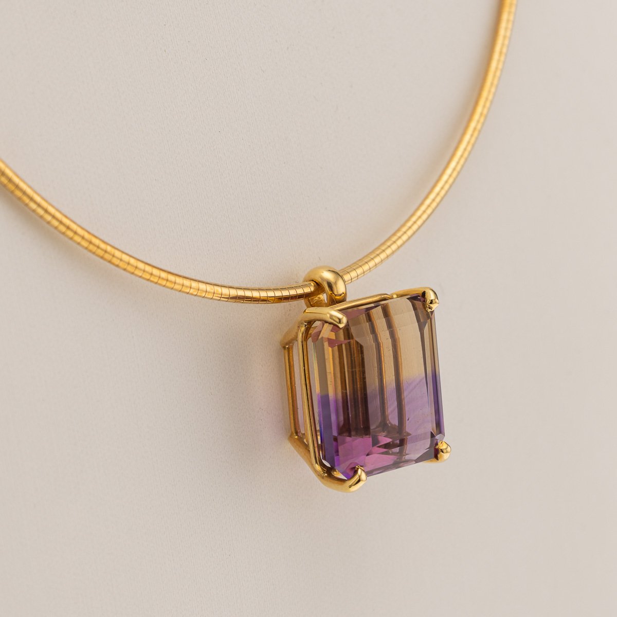 PUSHKINS.COM - C11736 - VINTAGE 20thC 18K GOLD & 15 CARAT+ BI-COLOUR TOURMALINE CHOKER NECKLACE - 05.jpg