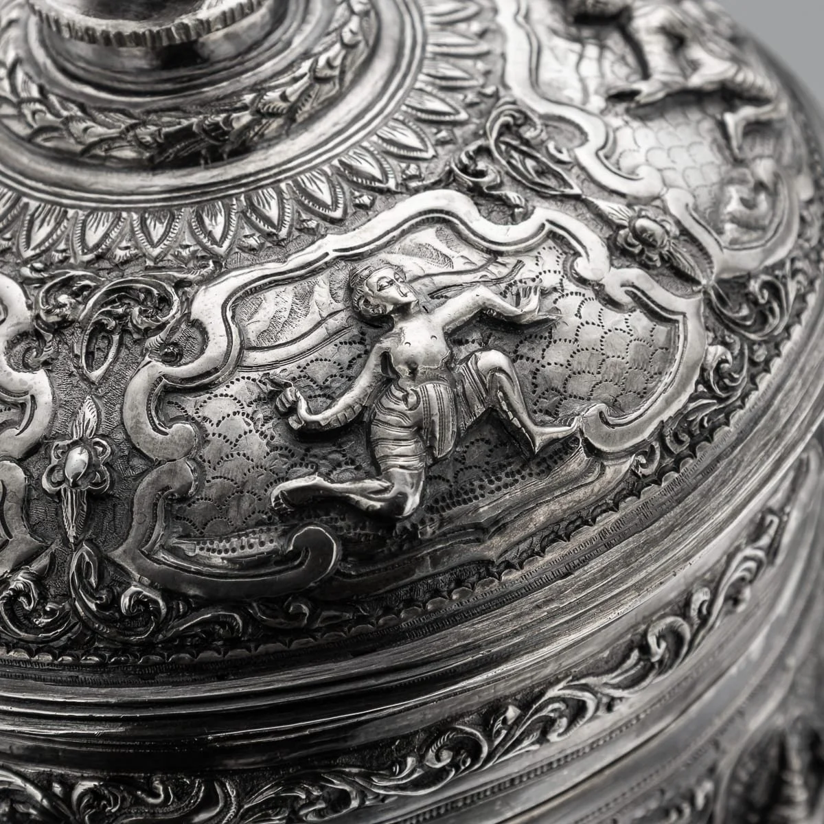 PUSHKINS.COM - C12318 - ANTIQUE 19thC BURMESE SOLID SILVER BETEL BOX ON STAND, RANGOON c.1890 - 13.jpg
