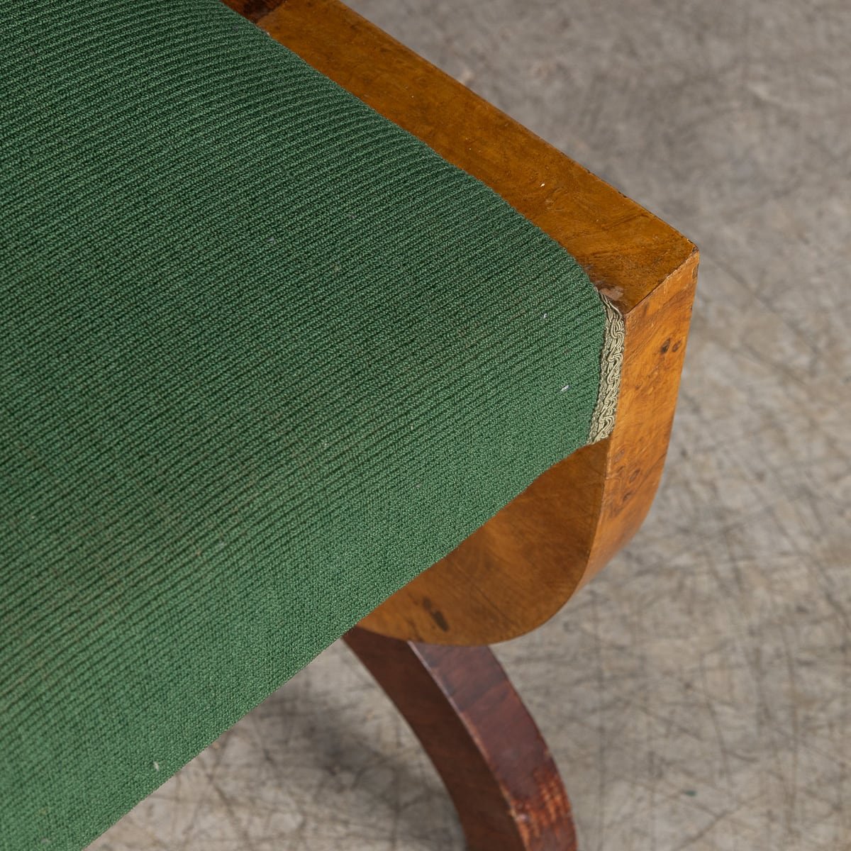 PUSHKINS.COM - 20thC ITALIAN ART DECO HALL CHAIR IN WALNUT c.1930 - 15.jpg