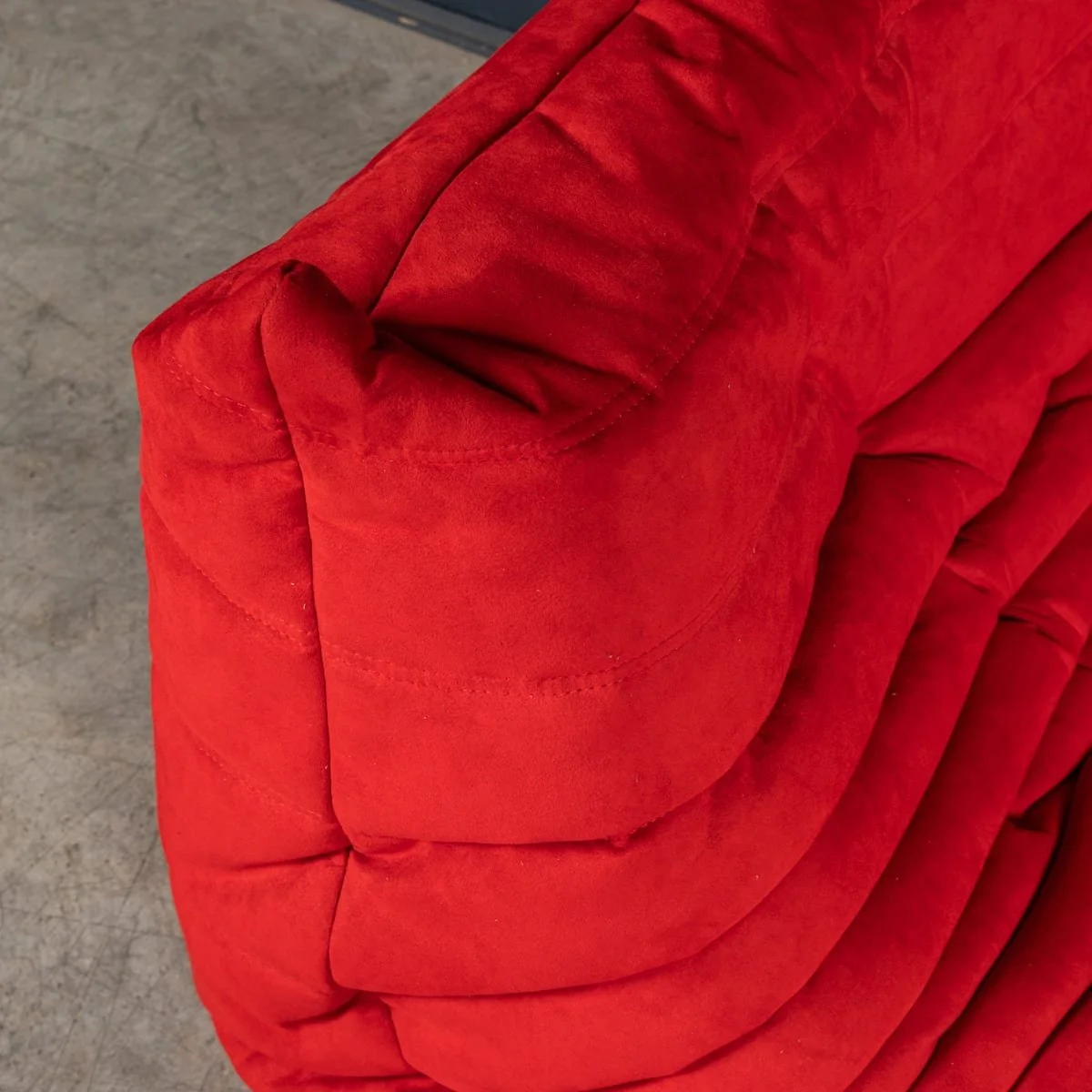 PUSHKINS.COM - B12280 - A 21st CENTURY RED "TOGO" CORNER SOFA BY MICHEL DUCAROY FOR LIGNE ROSET FRANCE - 14.jpg
