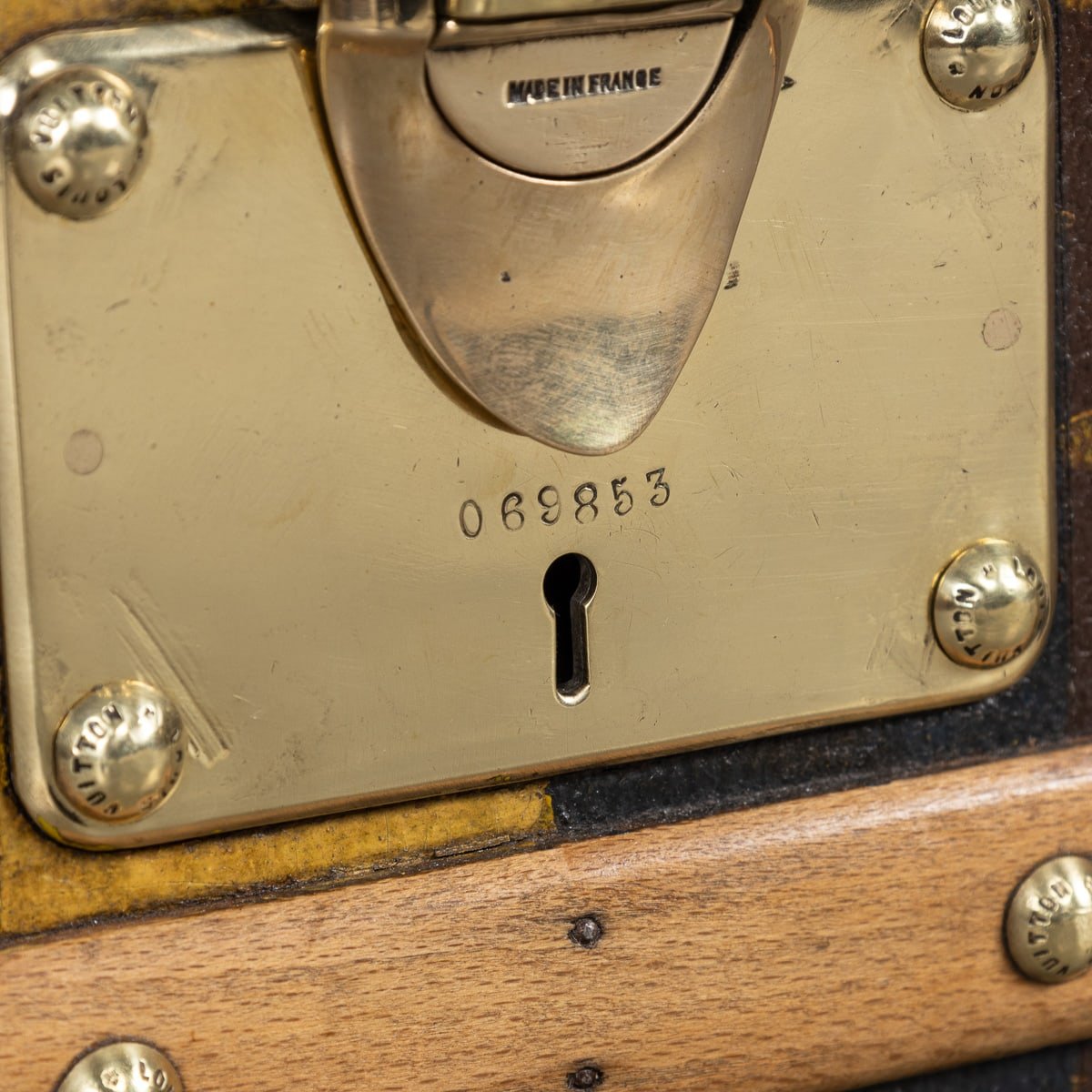 PUSHKINS.COM - B11270 - 20thC LOUIS VUITTON CABIN TRUNK IN MONOGRAM CANVAS, FRANCE c.1930 - 28.jpg