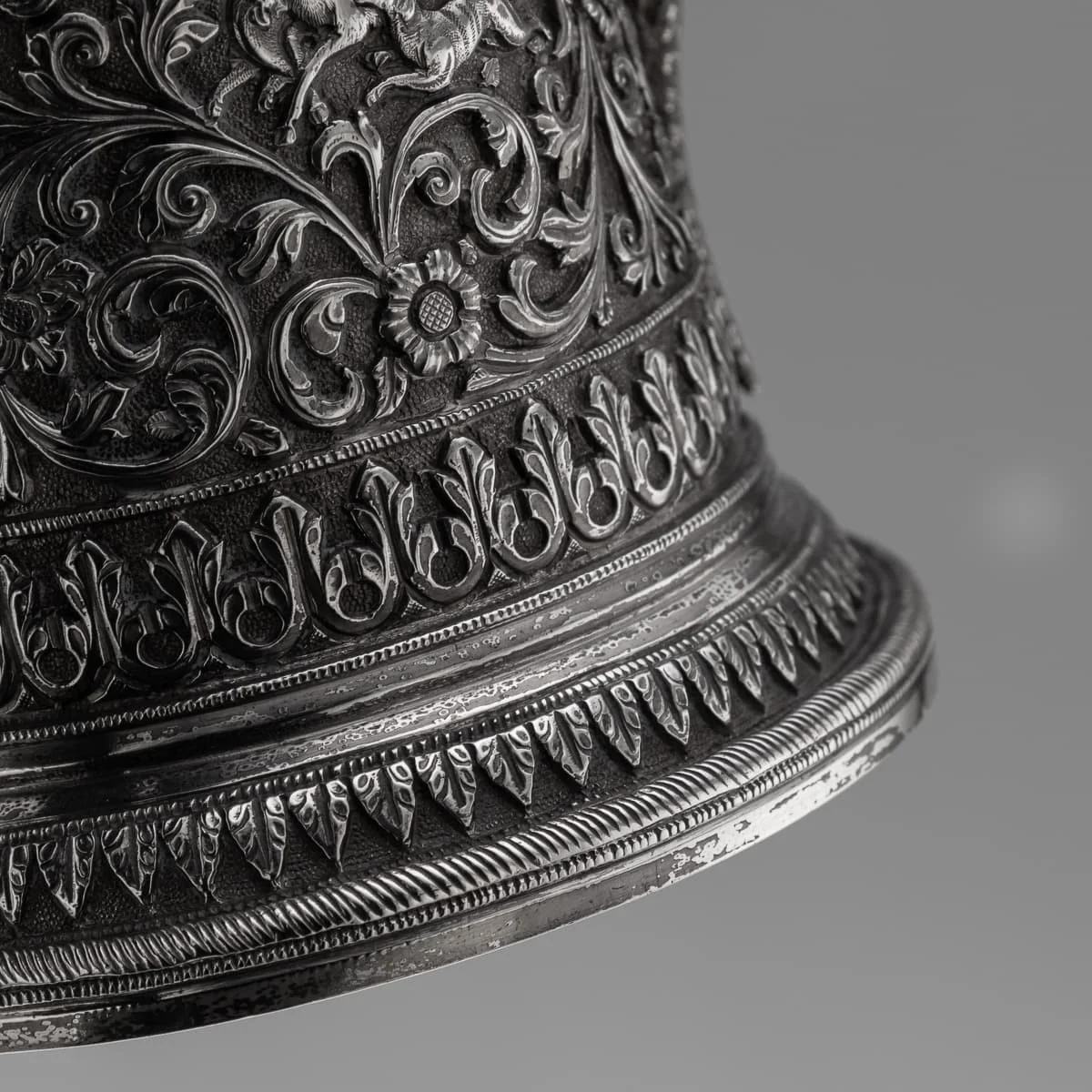 PUSHKINS.COM - A00231 - ANTIQUE 19thC INDIAN KUTCH SOLID SILVER MUG, OOMERSI MAWJI, BHUJ c.1890 -22.jpg
