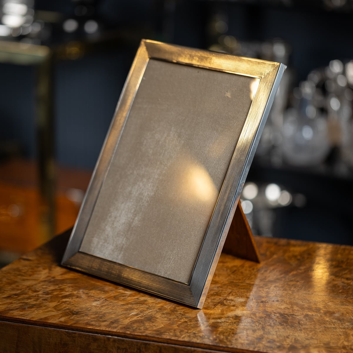 PUSHKIN'S - ANTIQUE 20thC EDWARDIAN SOLID SILVER PHOTO FRAME, BIRMINGHAM c.1919 - 2.jpg