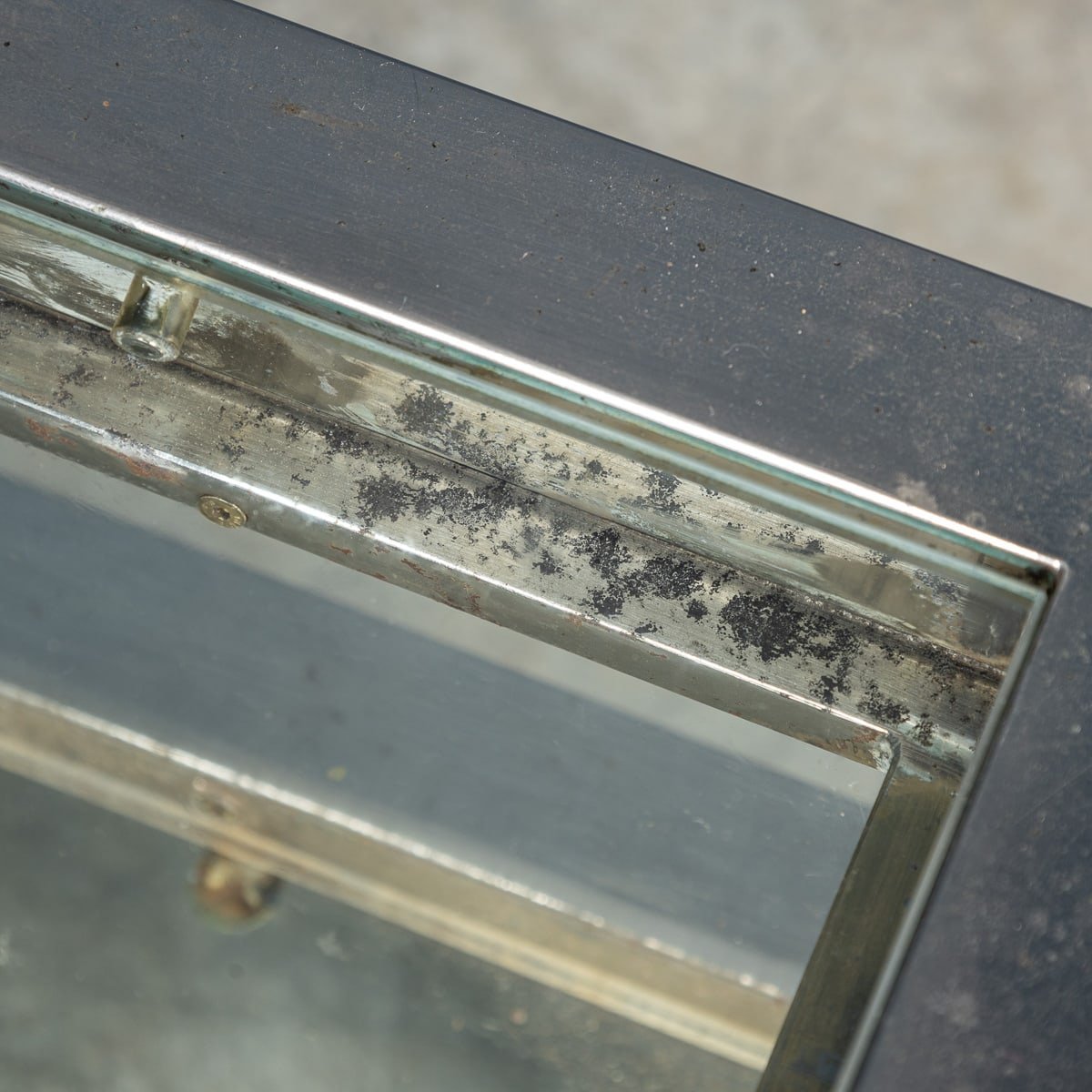 PUSHKINS.COM - B11245 - VINTAGE 20thC FRENCH CHROME & GLASS VITRINE COFFEE TABLE BY MAISON JANSEN c.1970 - 17.jpg