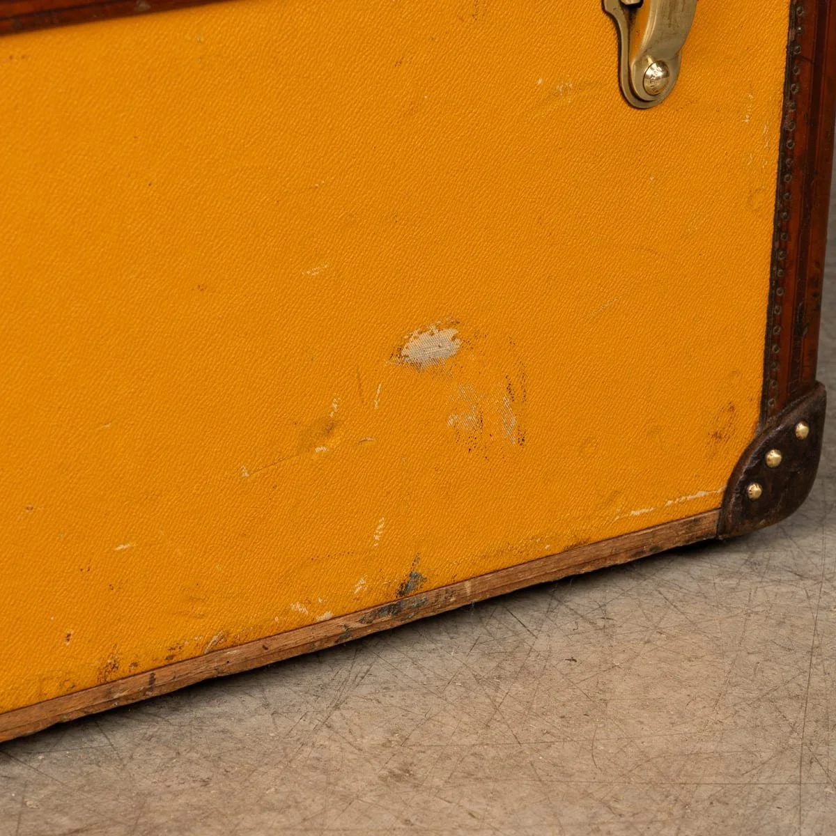 PUSHKINS.COM - B11872 - ANTIQUE 20thC LOUIS VUITTON CABIN TRUNK IN ORANGE VUITTONITE CANVAS c.1905 - 33.jpg