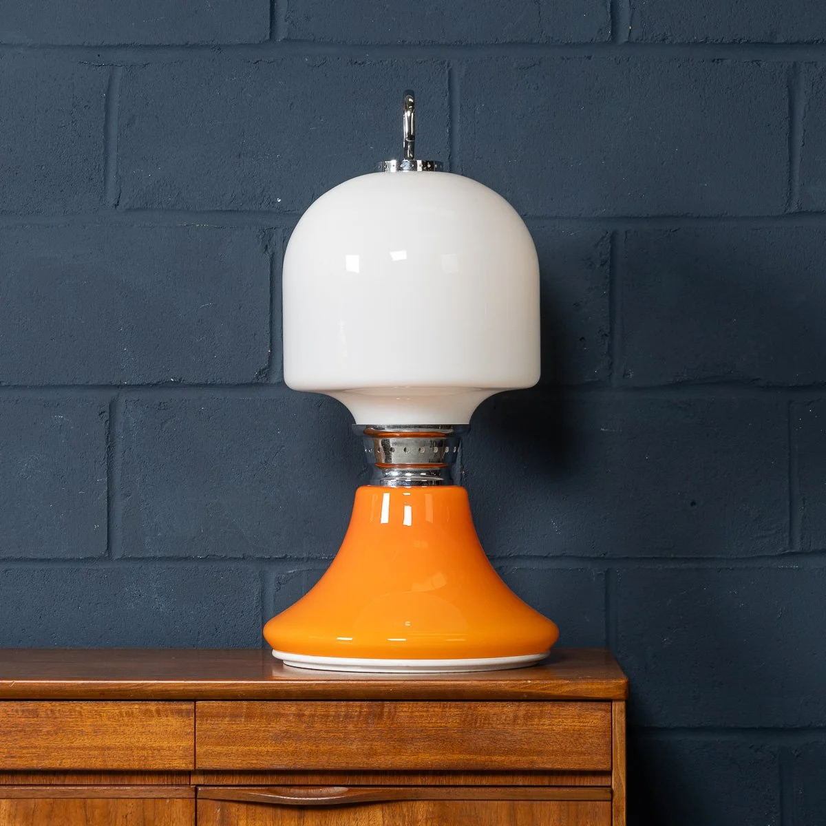 PUSHKINS.COM - B11446 - VINTAGE 20thC ITALIAN WHITE & ORANGE GLASS TABLE LAMP c.1970 - 03.jpg