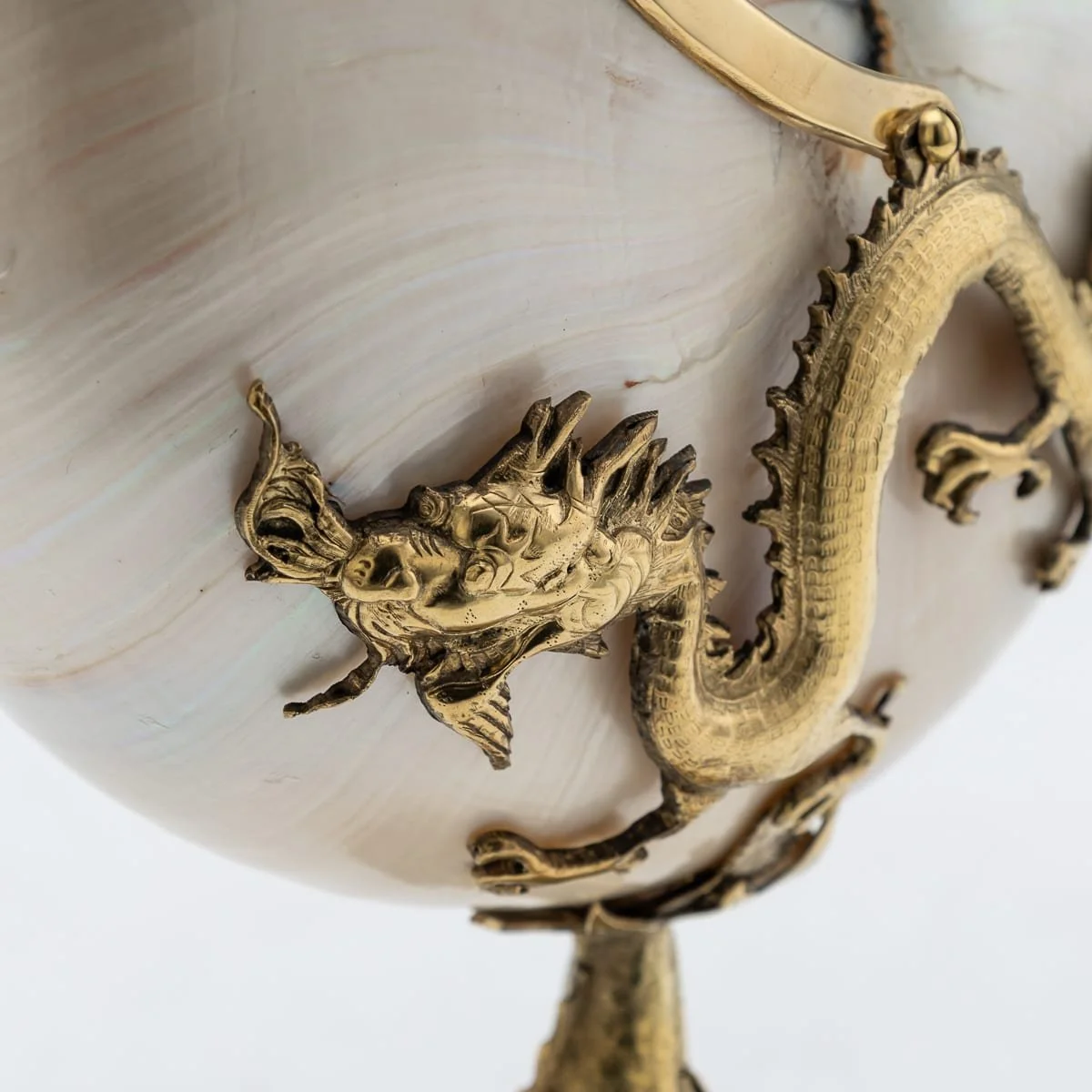 PUSHKINS.COM - J11904 - ANTIQUE 19thC CHINESE GILT SOLID SILVER MOUNTED NAUTILUS SHELL CENTREPIECE - 13.jpg