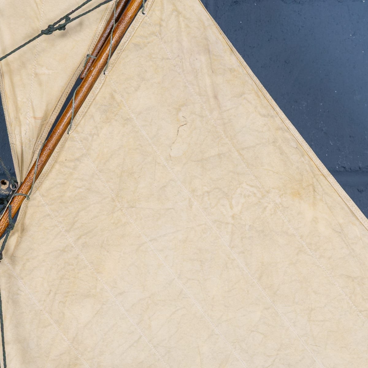 PUSHKINS.COM - B12034 - VINTAGE 20thC ENGLISH CARVED HULL POND YACHT c.1930 - 10.jpg