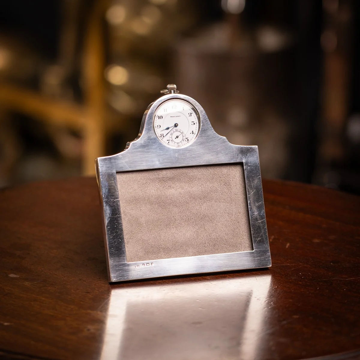 PUSHKINS.COM - Z12153 - ANTIQUE 20thC SOLID SILVER PHOTOGRAPH FRAME WITH BUILT IN CLOCK c.1902 - 3.jpg