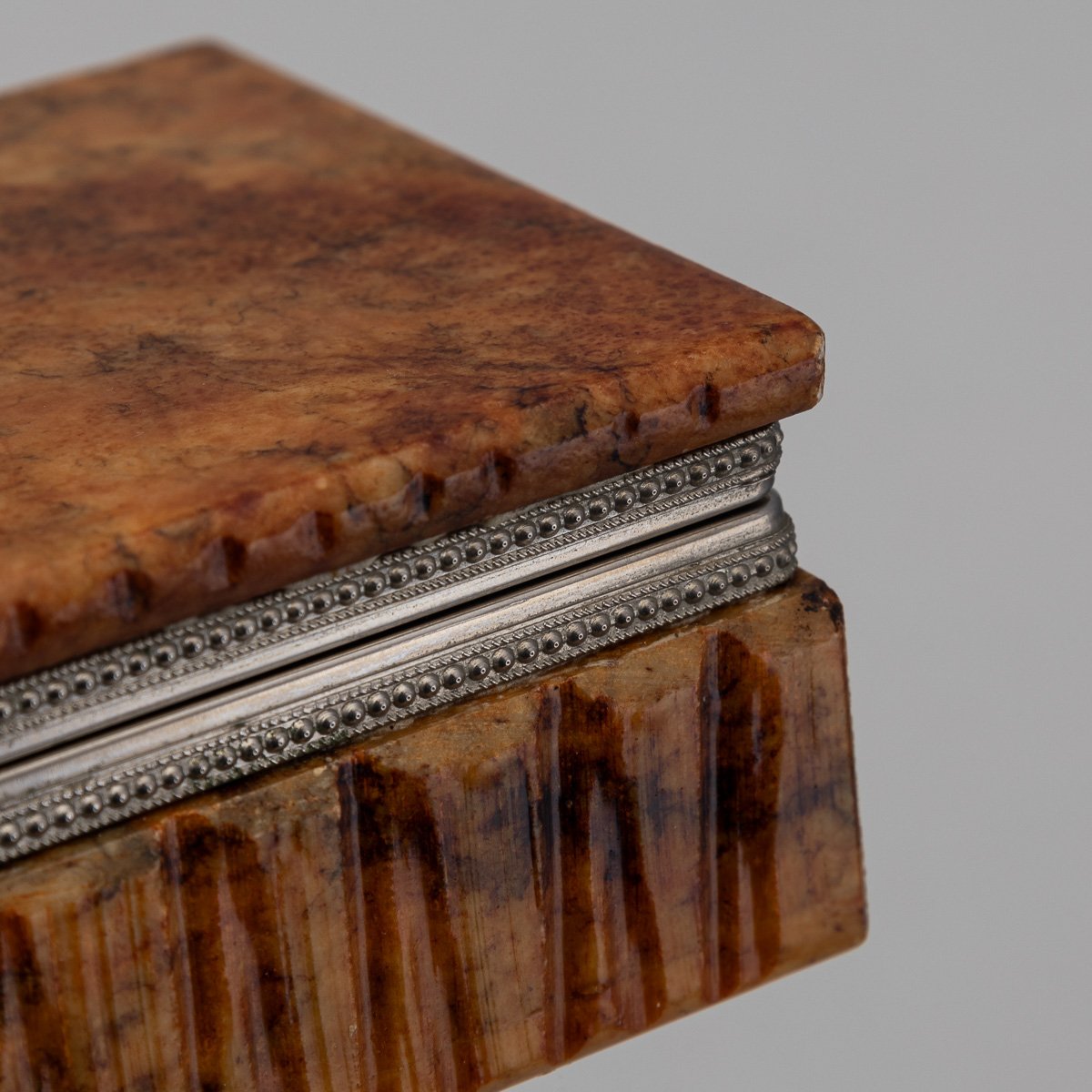 PUSHKINS.COM - D11348 - VINTAGE 20thC ITALIAN ROSSO VERONA MARBLE CIGARETTE BOX c.1960 - 11.jpg