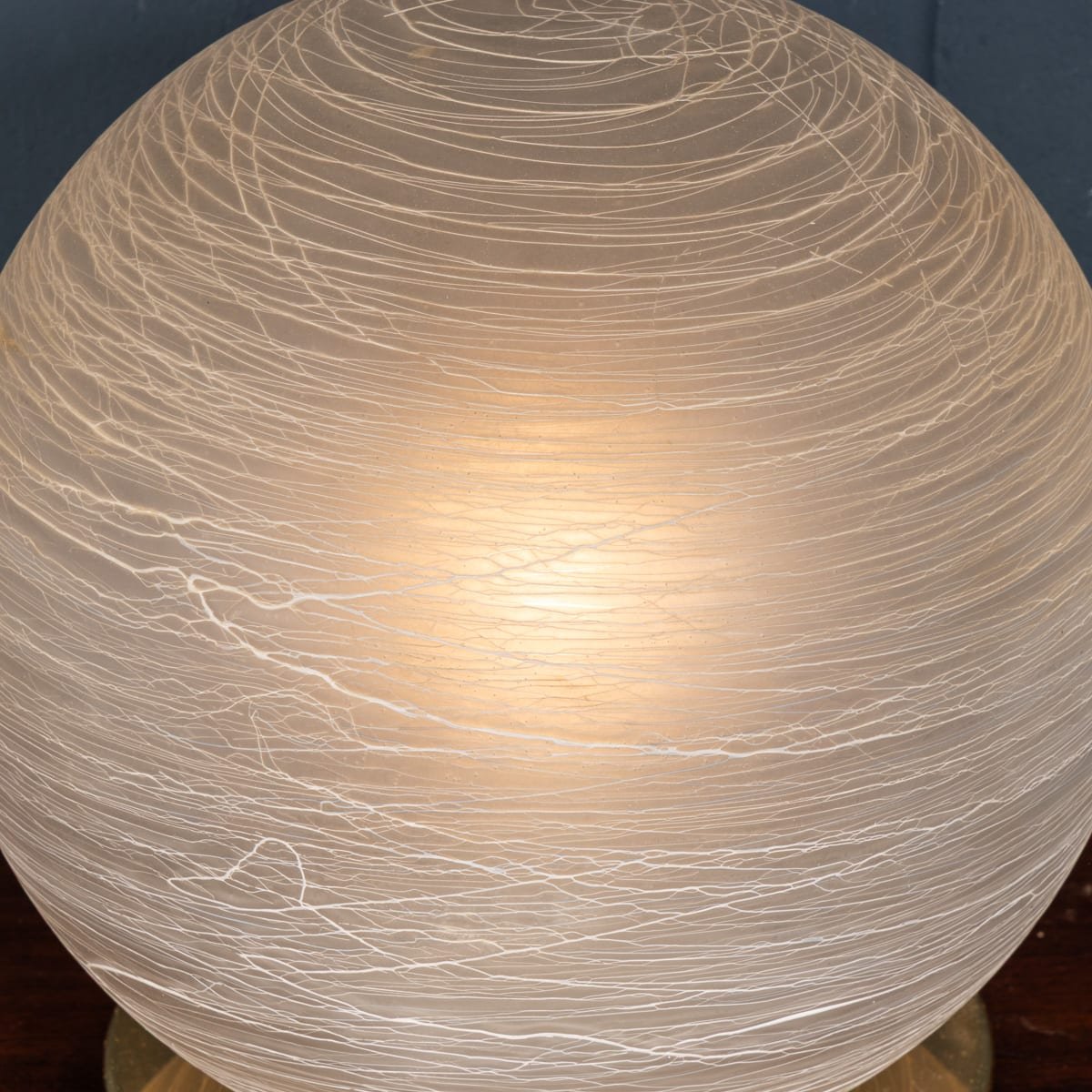 PUSHKINS.COM - B12262 - VINTAGE 20thC ITALIAN HAND BLOWN FROSTED GLASS GLOBE TABLE LAMP, MURANO - 08.jpg