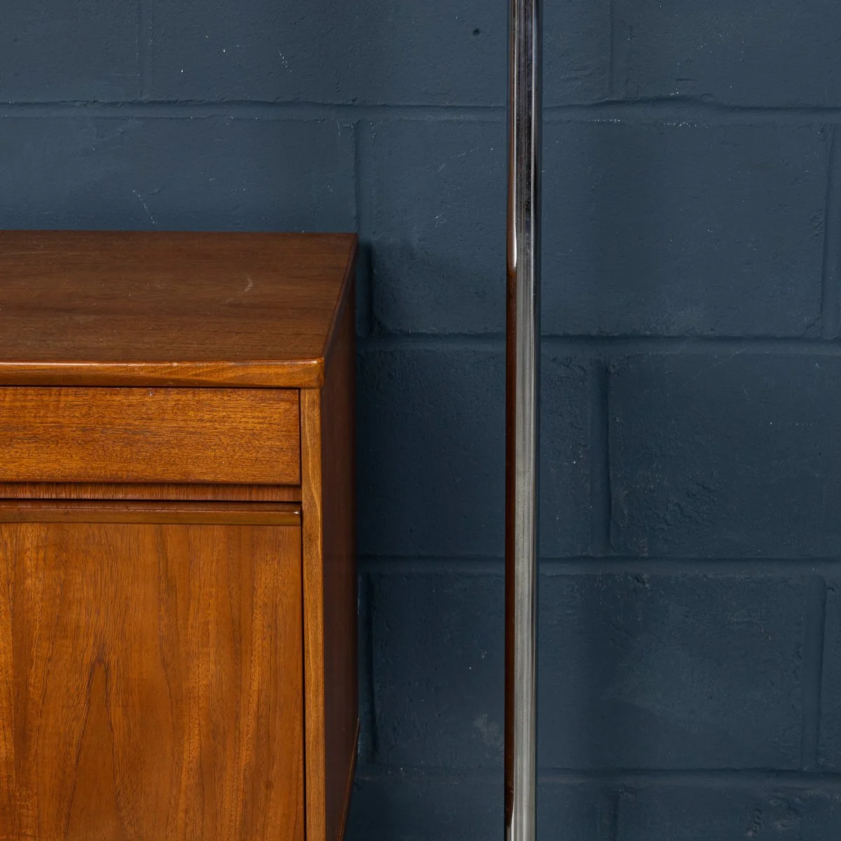 PUSHKINS.COM - B11457 - VINTAGE 20thC ITALIAN FLOOR LAMP BY HARVEY GUZZINI FOR GUZZINI c.1970 - 11.jpg