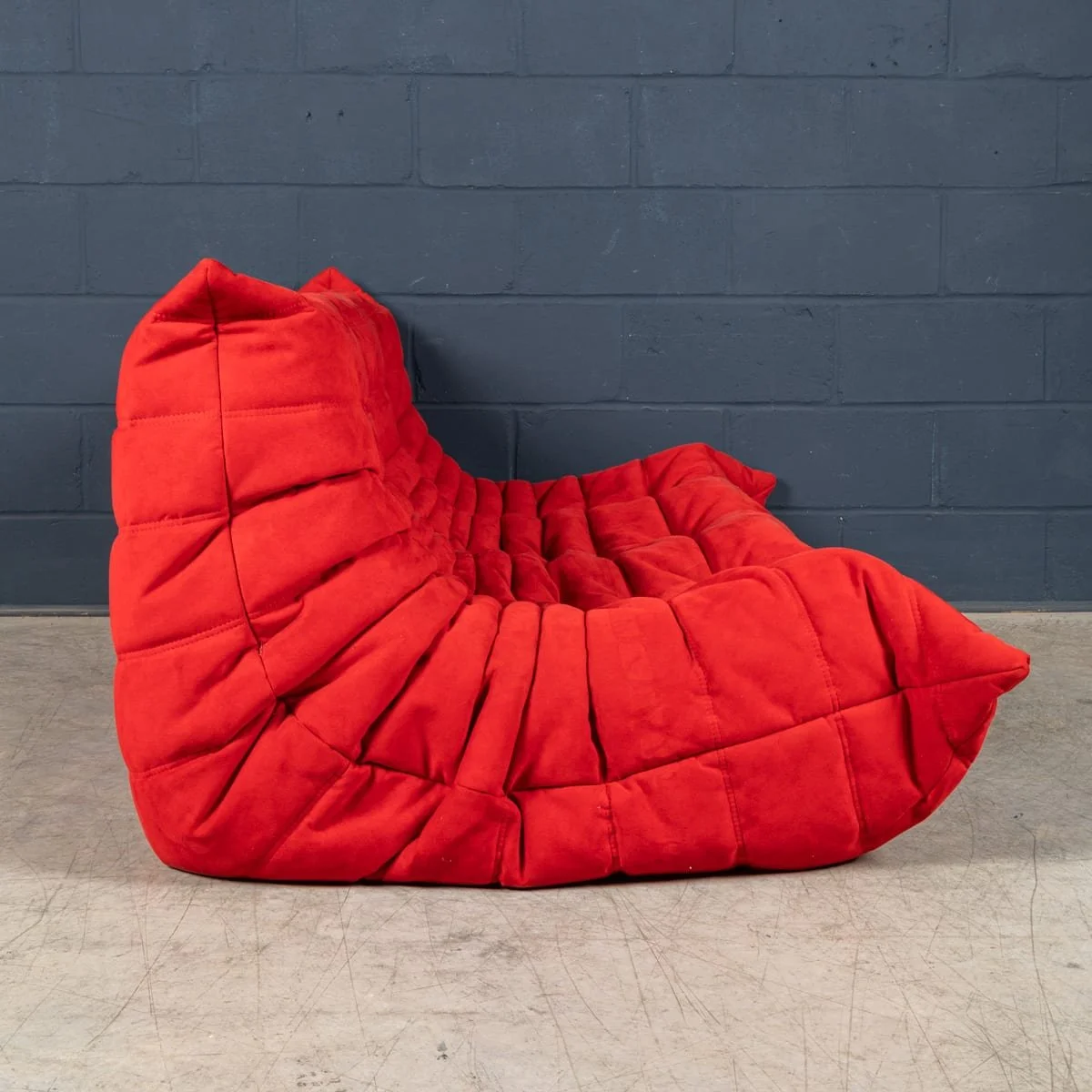 PUSHKINS.COM - B12283 - A 21st CENTURY RED "TOGO" THREE SEATER SOFA BY MICHEL DUCAROY FOR LIGNE ROSET - 07.jpg