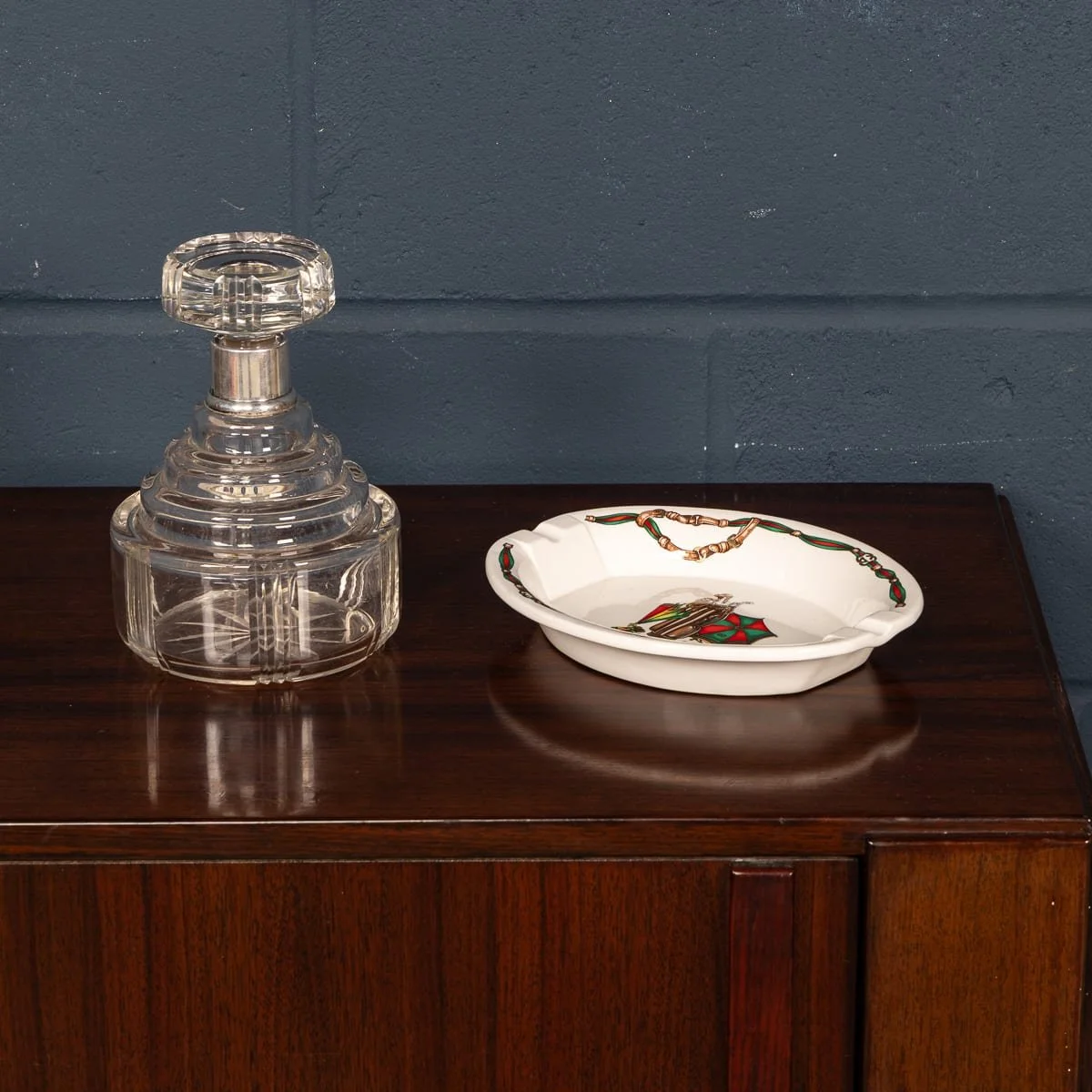 PUSHKINS.COM - B11856 - VINTAGE 20thC ITALIAN CERAMIC ASHTRAY BY GUCCI c.1980 - 03.jpg