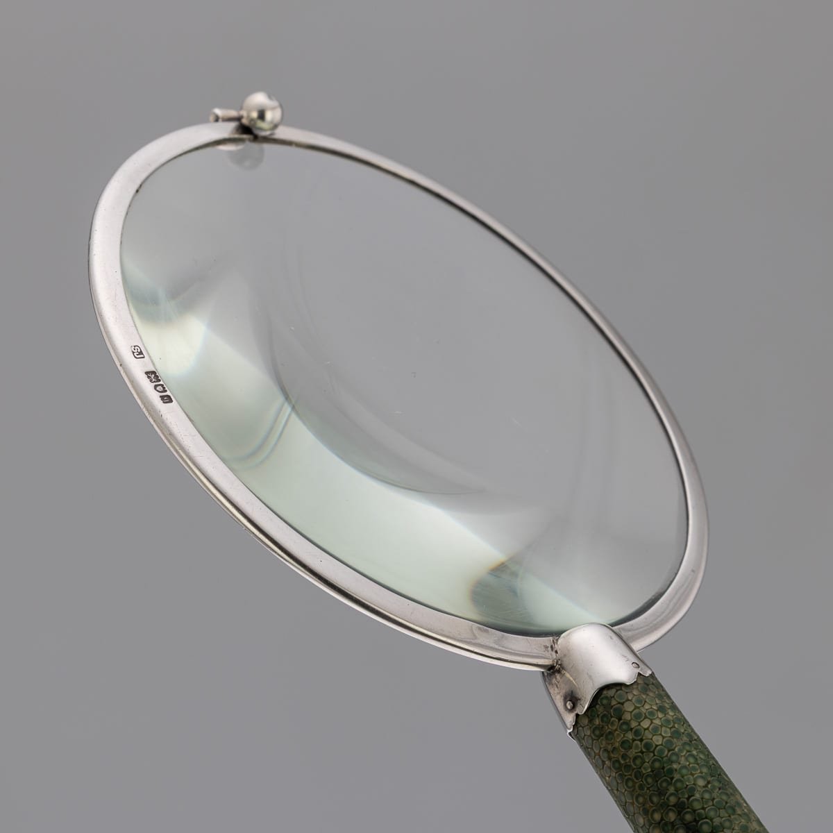 PUSHKINS.COM - D11554 - ANTIQUE 20thC ENGLISH SOLID SILVER & SHAGREEN MAGNIFYING GLASS c.1911 - 08.jpg