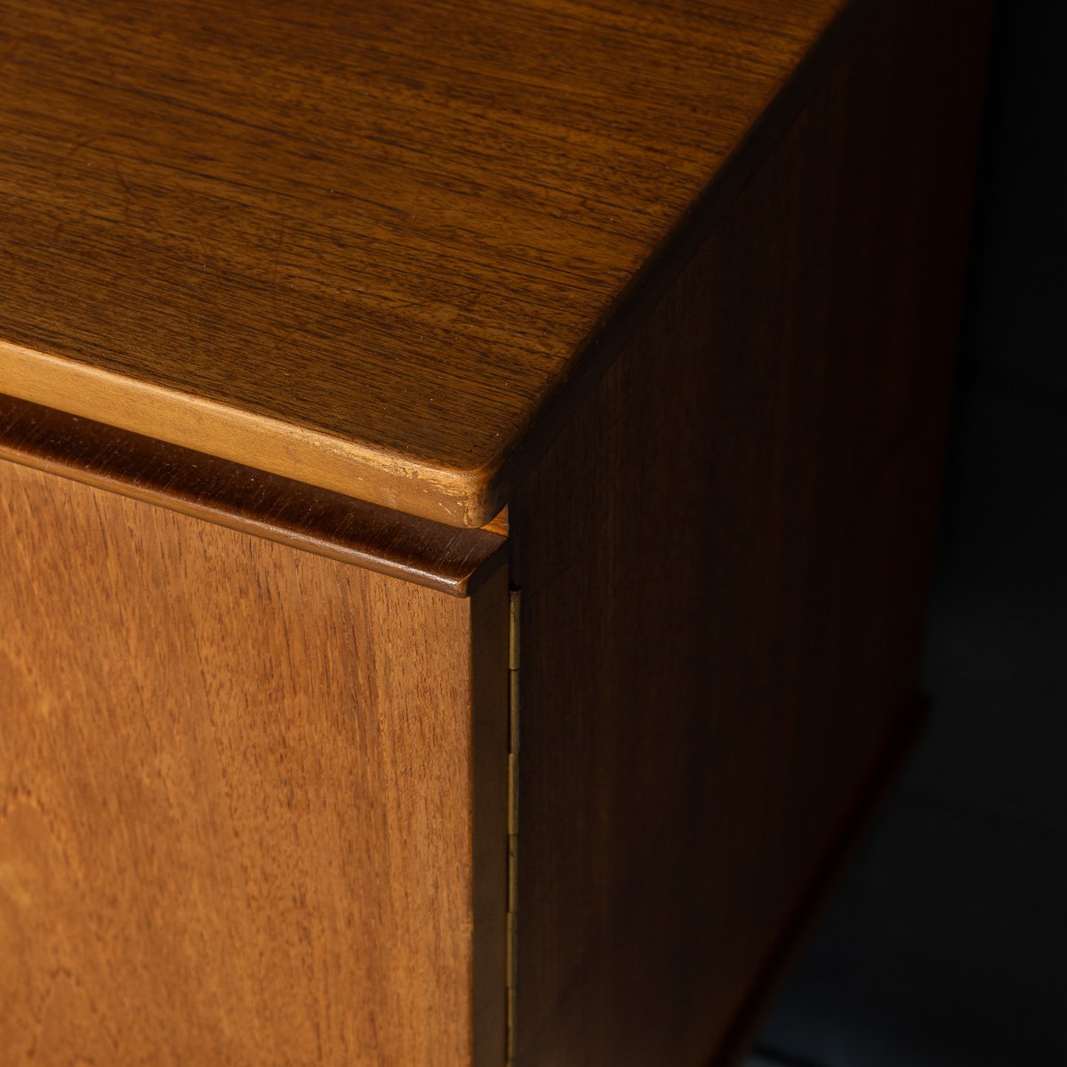 PUSHKINS.COM - B11412 - VINTAGE 20thC ENGLISH TEAK SIDEBOARD BY STONEHILL FURNITURE c.1960 - 41.jpg