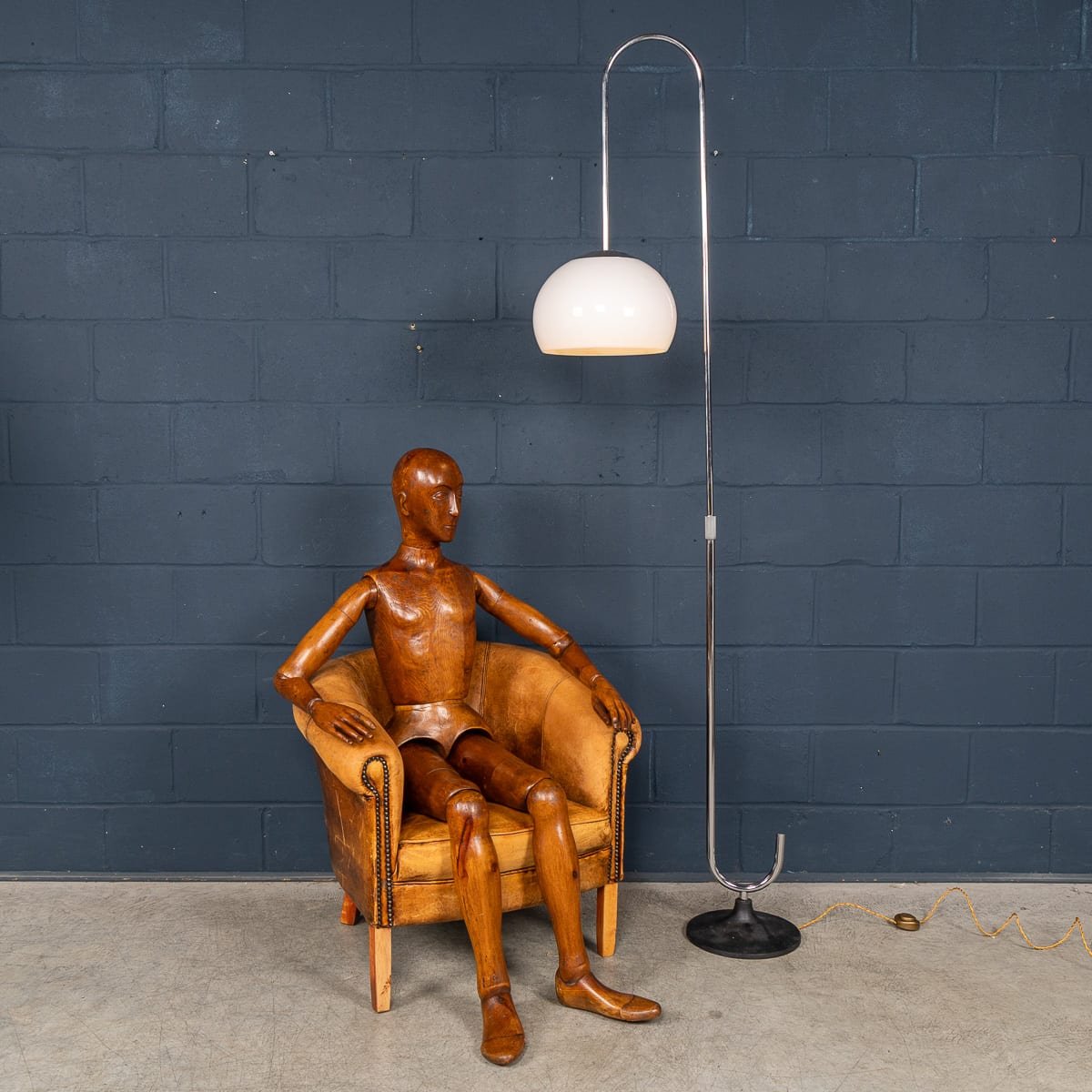 PUSHKINS.COM - B12010 - VINTAGE 20thC ITALIAN CHROME FLOOR LAMP WITH OPALINE SHADE c.1970 - 05.jpg