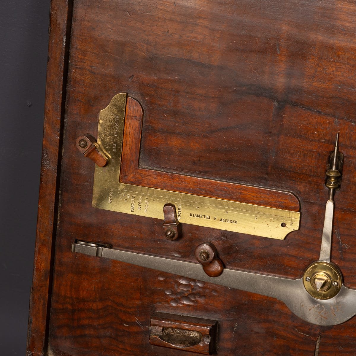 PUSHKINS.COM - D11974 - ANTIQUE 19thC ITALIAN BALANCE SCALES BY DECKER, MADE IN TURIN c.1870 - 18.jpg